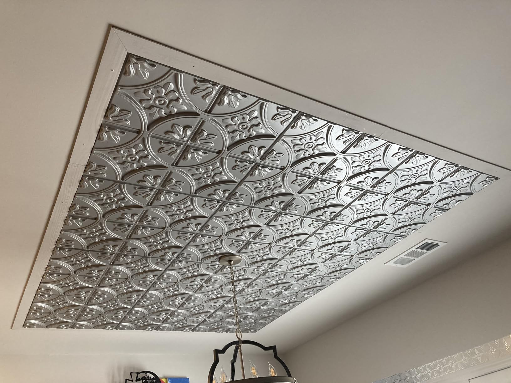 Art3d Drop Ceiling Tiles 2x2 12 Pack, Glue-up PVC Ceiling Panel, Traditional Style in White customer photo 2