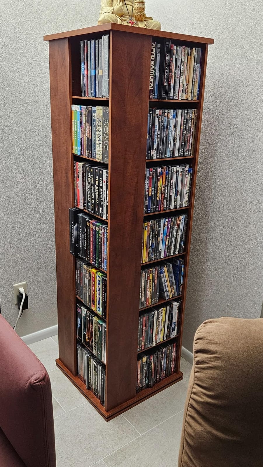Venture Horizon 4-Sided Revolving Media Tower 1000 - Black: Laminated Wood Composites (MDF), Black-Color, 18.75