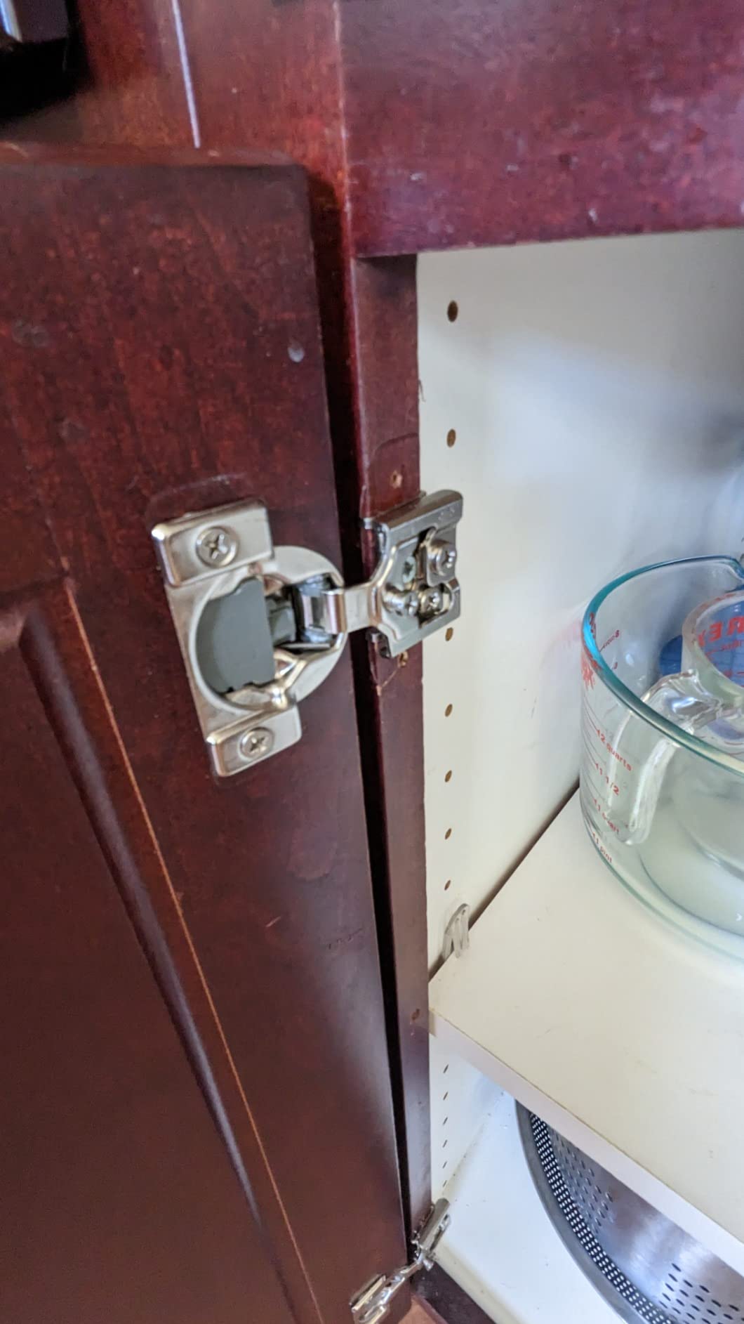 Soft Close Hinges for Kitchen Cabinet Hinges, 1/2 Inch Overlay, 10 Pack customer photo 1