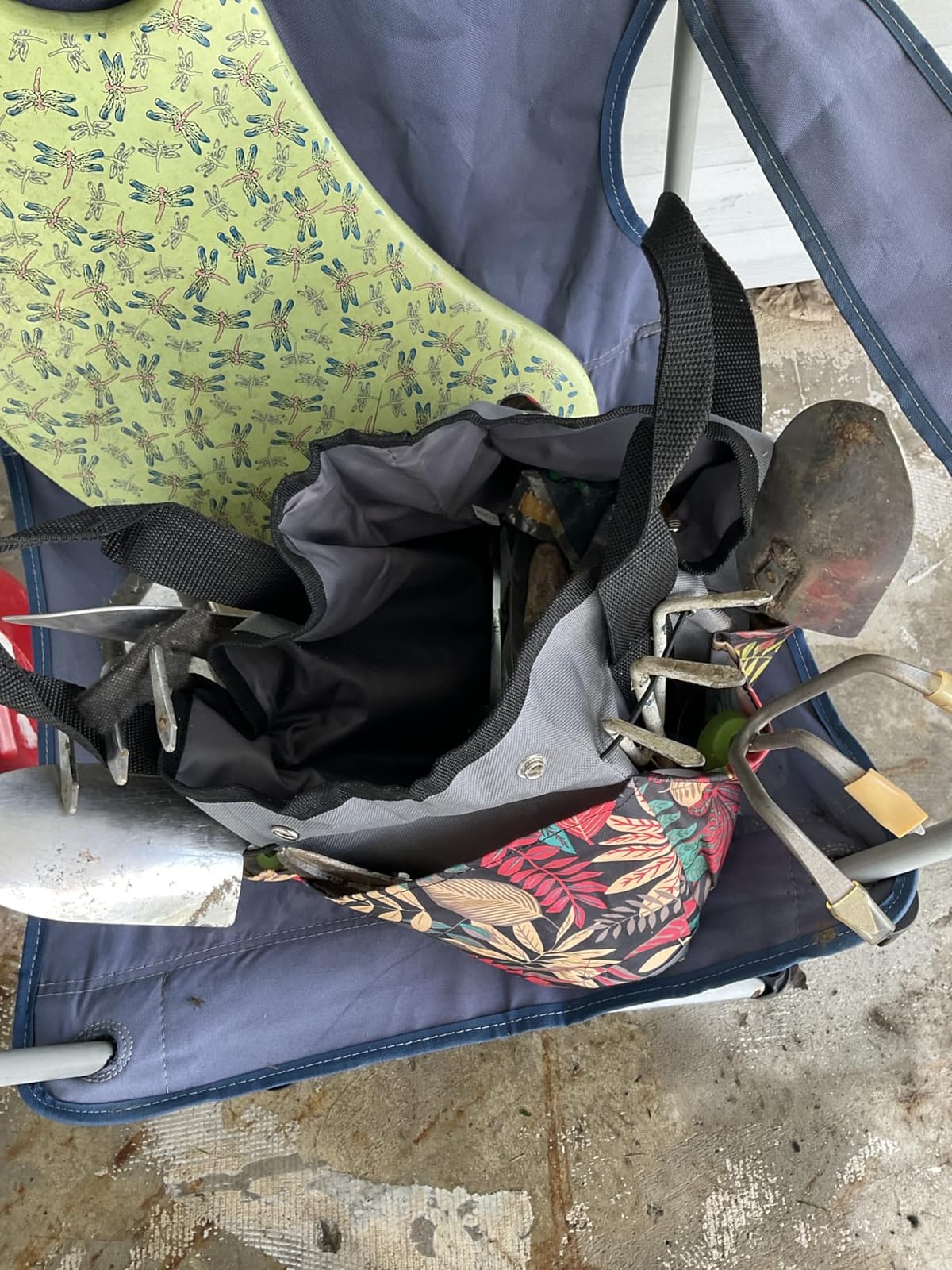 Garden Tool Bag Maple Leaf Gardening Bag with 8 Pockets Canvas Garden Tote Bag Women Men Garden Plant Tool Storage Bag (Tools NOT Included) customer photo 2