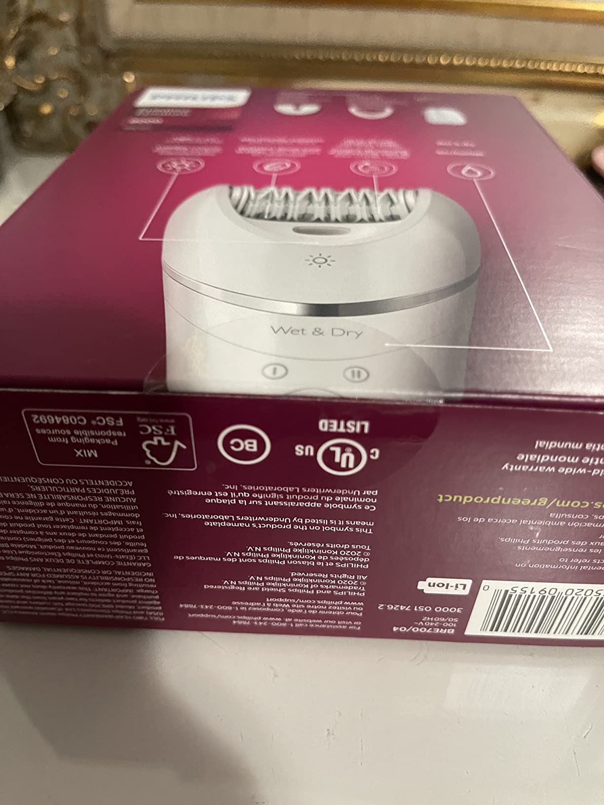 Philips Epilator Series 8000 for Women, with 3 Accessories, BRE700/04 customer photo 2