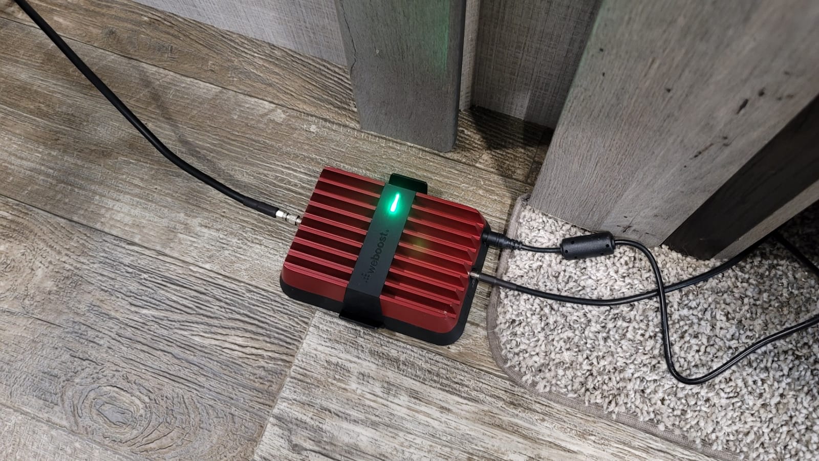 weBoost Drive Reach RV - Cell Phone Signal Booster kit | Boosts 4G LTE & 5G for All U.S. Carriers - Verizon, AT&T, T-Mobile & more | Made in the U.S. | FCC Approved (model 470354) customer photo 1