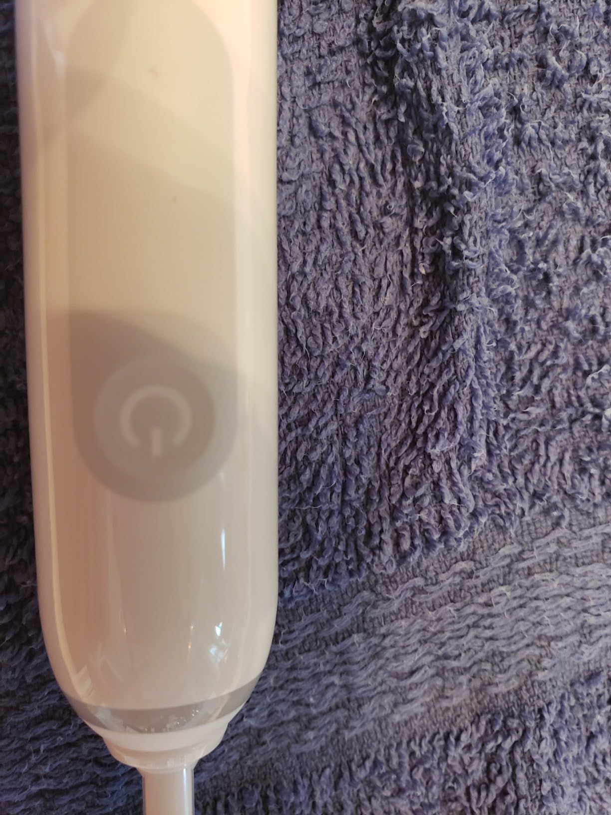 Oral-B Smart 1500 Electric Power Rechargeable Battery Toothbrush, Black customer photo 1