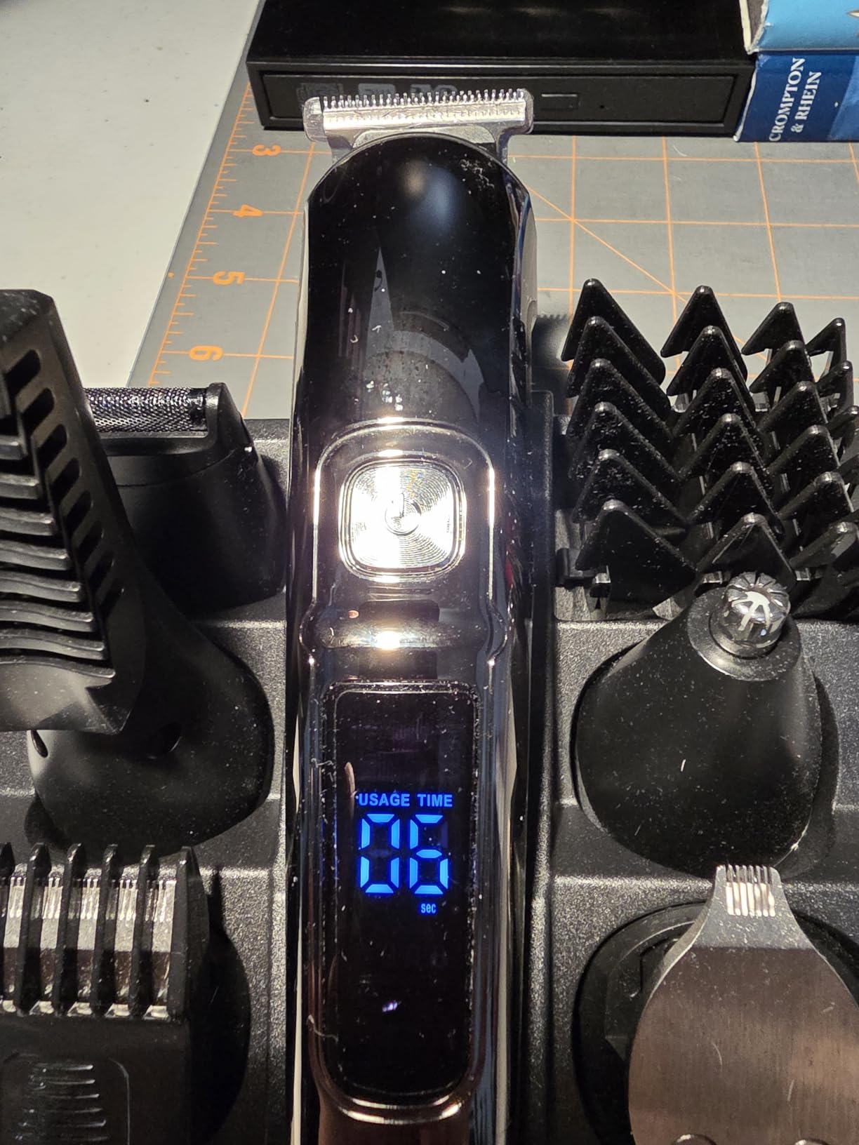 Ufree Beard Trimmer for Men, Waterproof Electric Razor, Grooming Kit customer photo 1