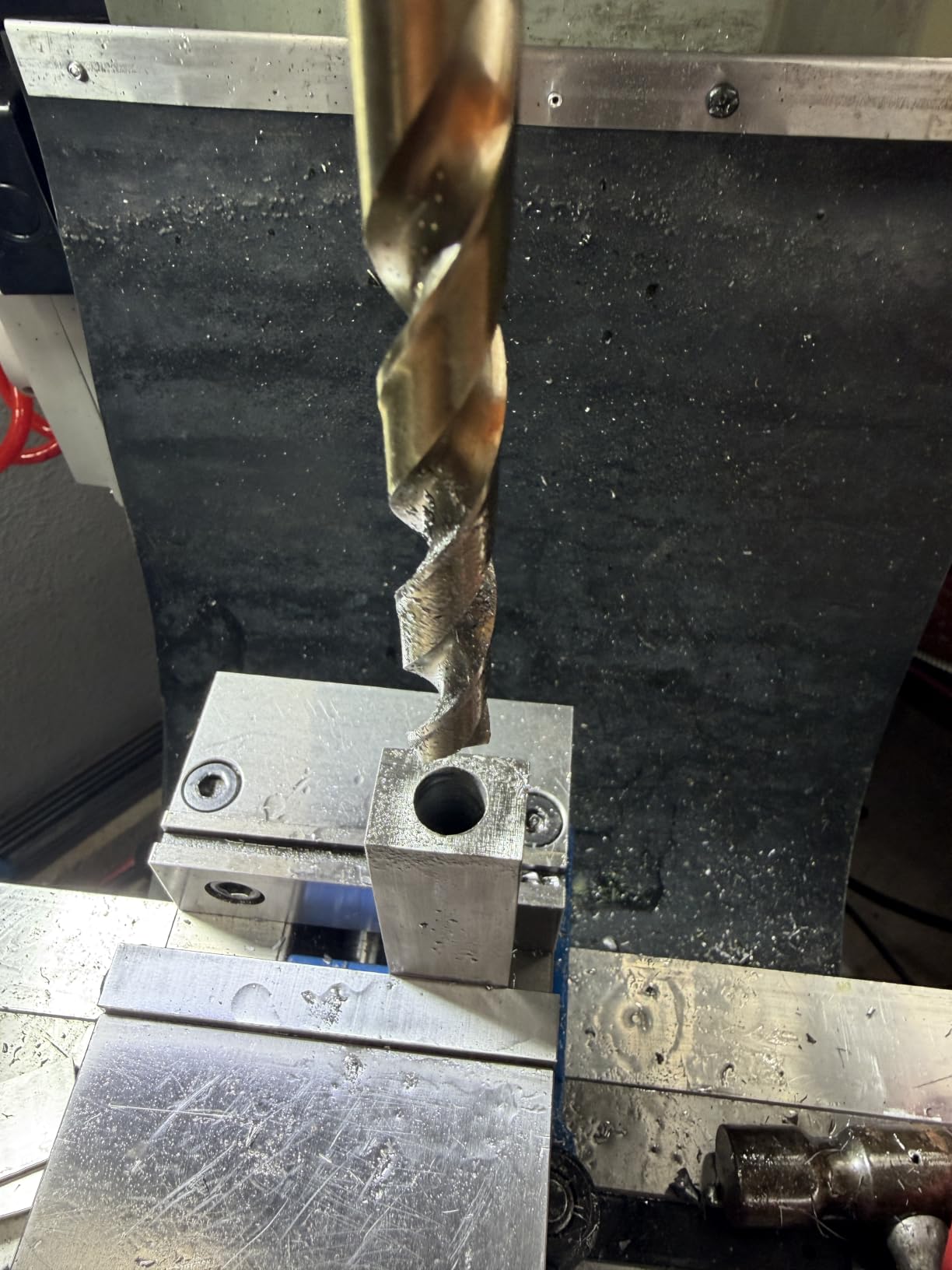 Evo Dyne Cutting Oil 8 oz Metal Cutting Fluid for Drilling & Tapping customer photo 2