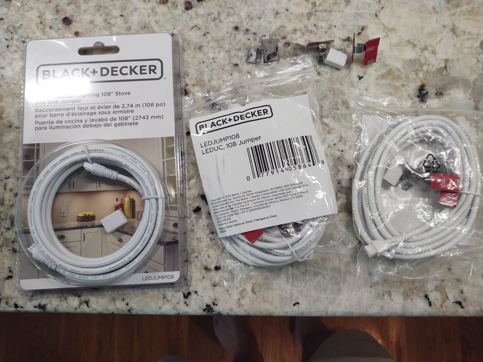 BLACK+DECKER Works with Alexa Smart Under Cabinet Lighting Kit, Adjustable LEDs, (3) 9