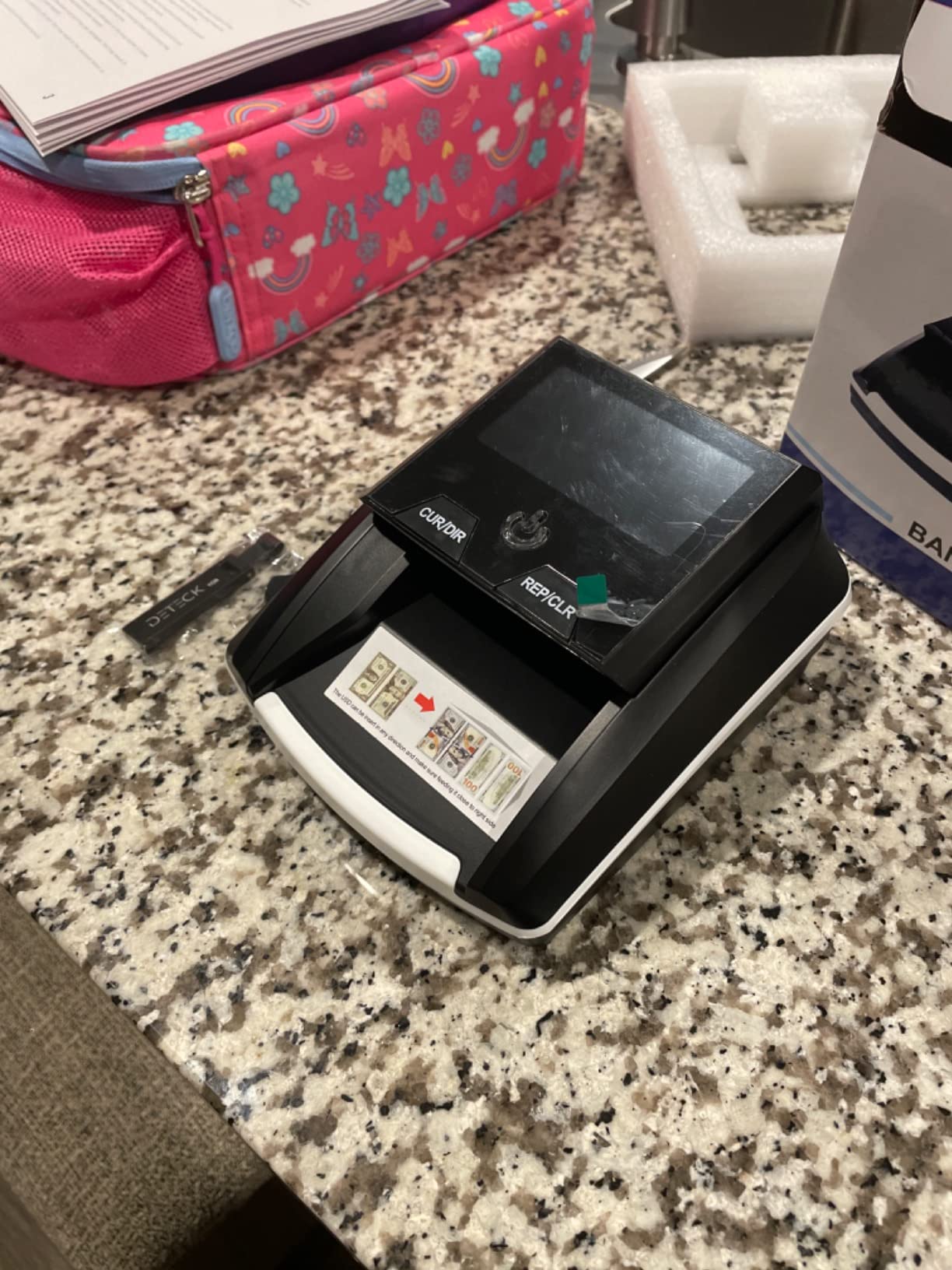 DETECK DT10C Portable Counterfeit Bill Detector Machine, Automatic 4-Way Direction USD & EUR Value Counting, Counterfeit Money Detector UV/IR/MG for Small Businesses (Battery Included) customer photo 1