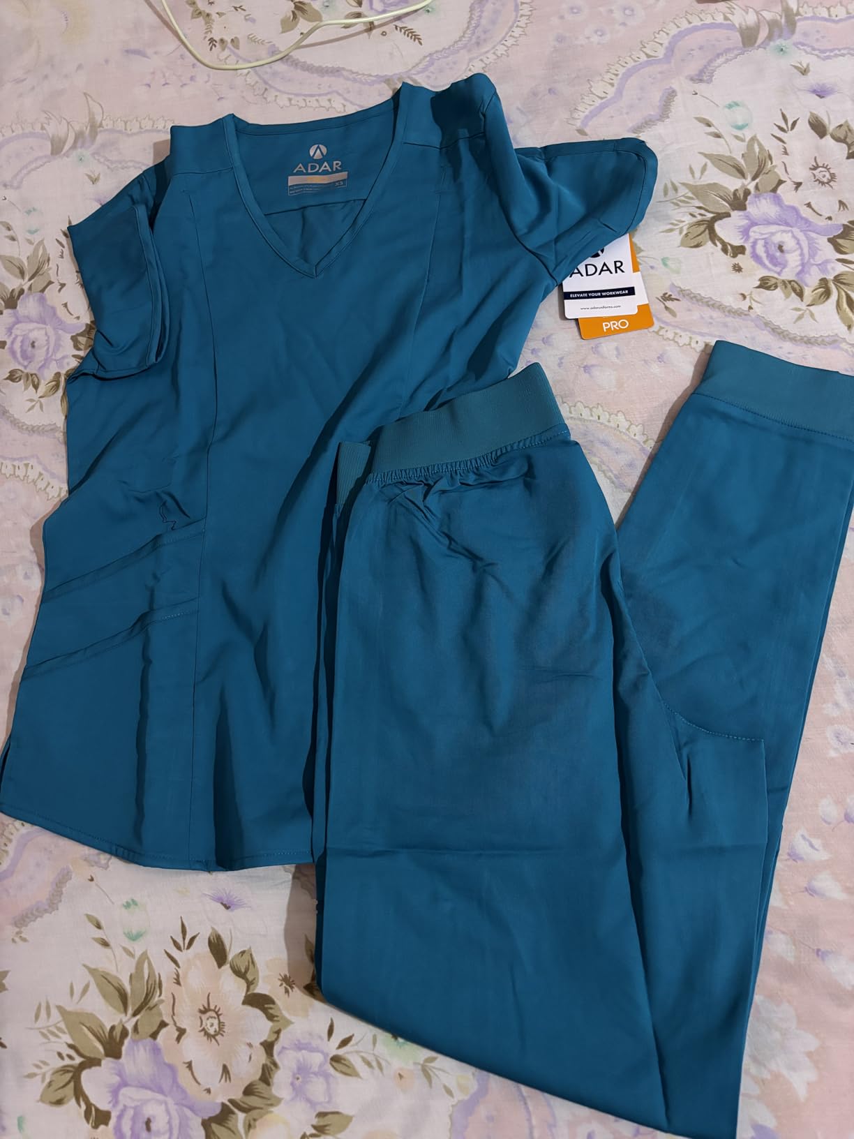 Adar Pro Modern Athletic Scrub Set for Women - Modern V-Neck Scrub Top & Yoga Jogger Scrub Pants customer photo 1