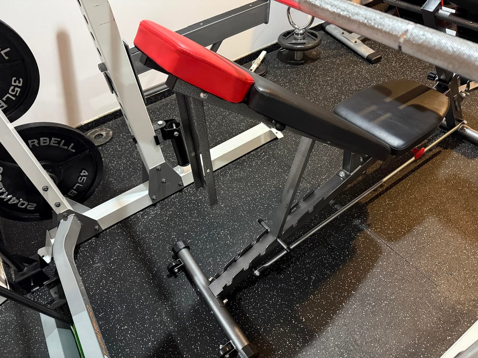 Finer Form Multi-Functional Adjustable FID Weight Bench and Roman Chair | 1,000 Lb Capacity, 23 Settings customer photo 2