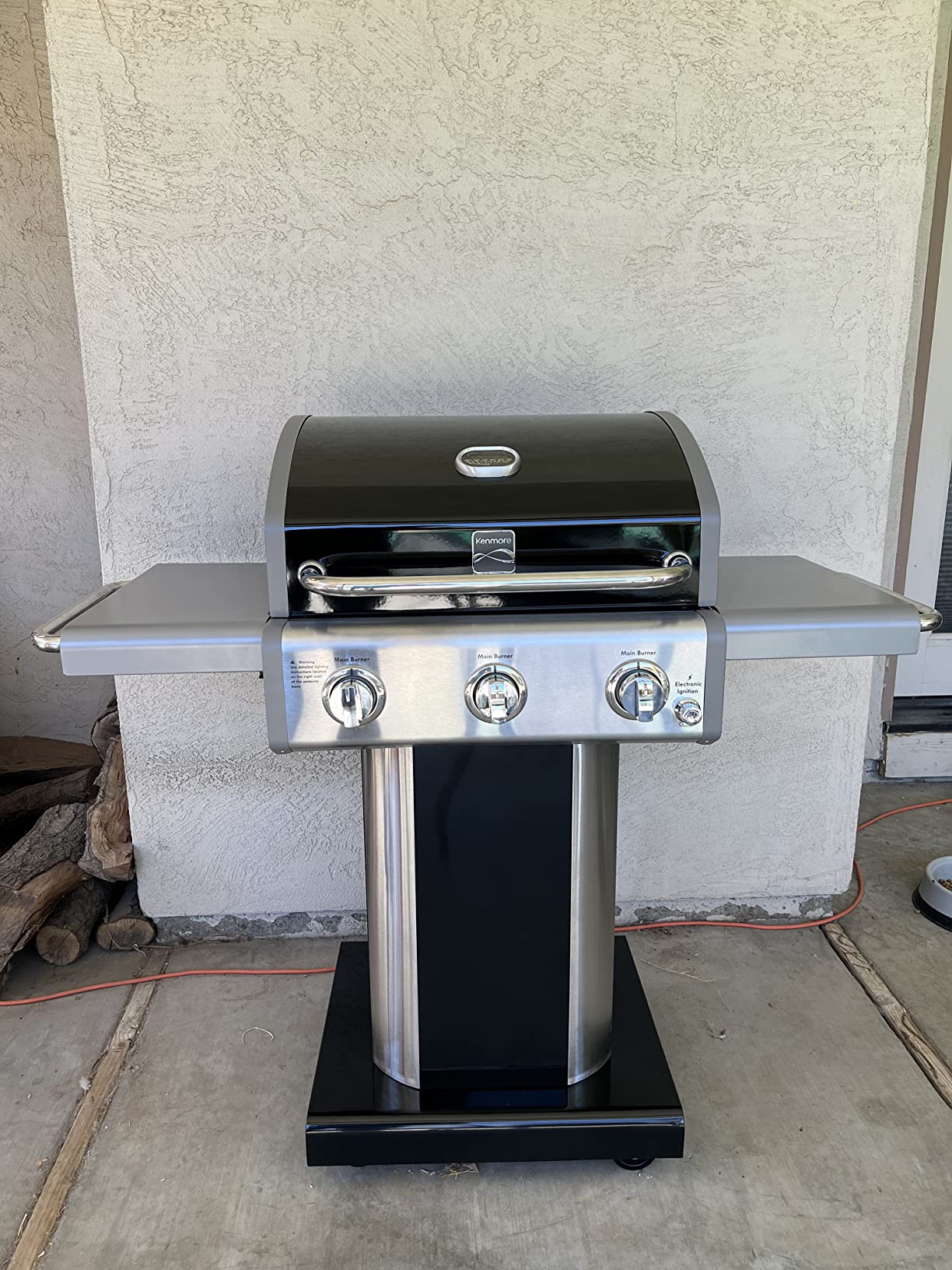 Kenmore 3-Burner Propane BBQ Grill, 30,000 BTUs Gas Grill with Cast Iron Cooking Grates, Folding Side Tables & Wheels, Outdoor Grill with Tool Hooks, Azure Blue customer photo 2