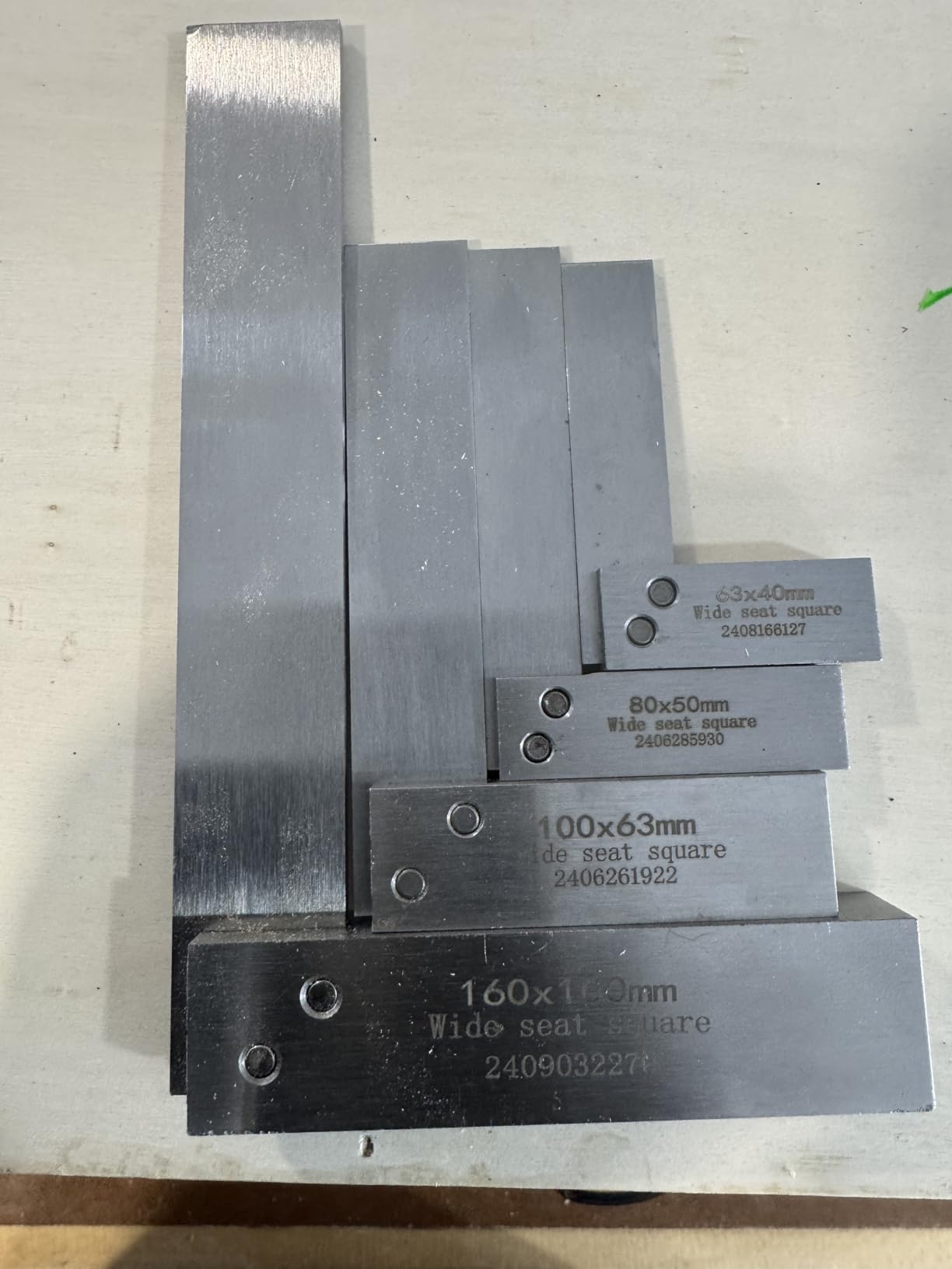 Frienda Machinist Square Set, 2