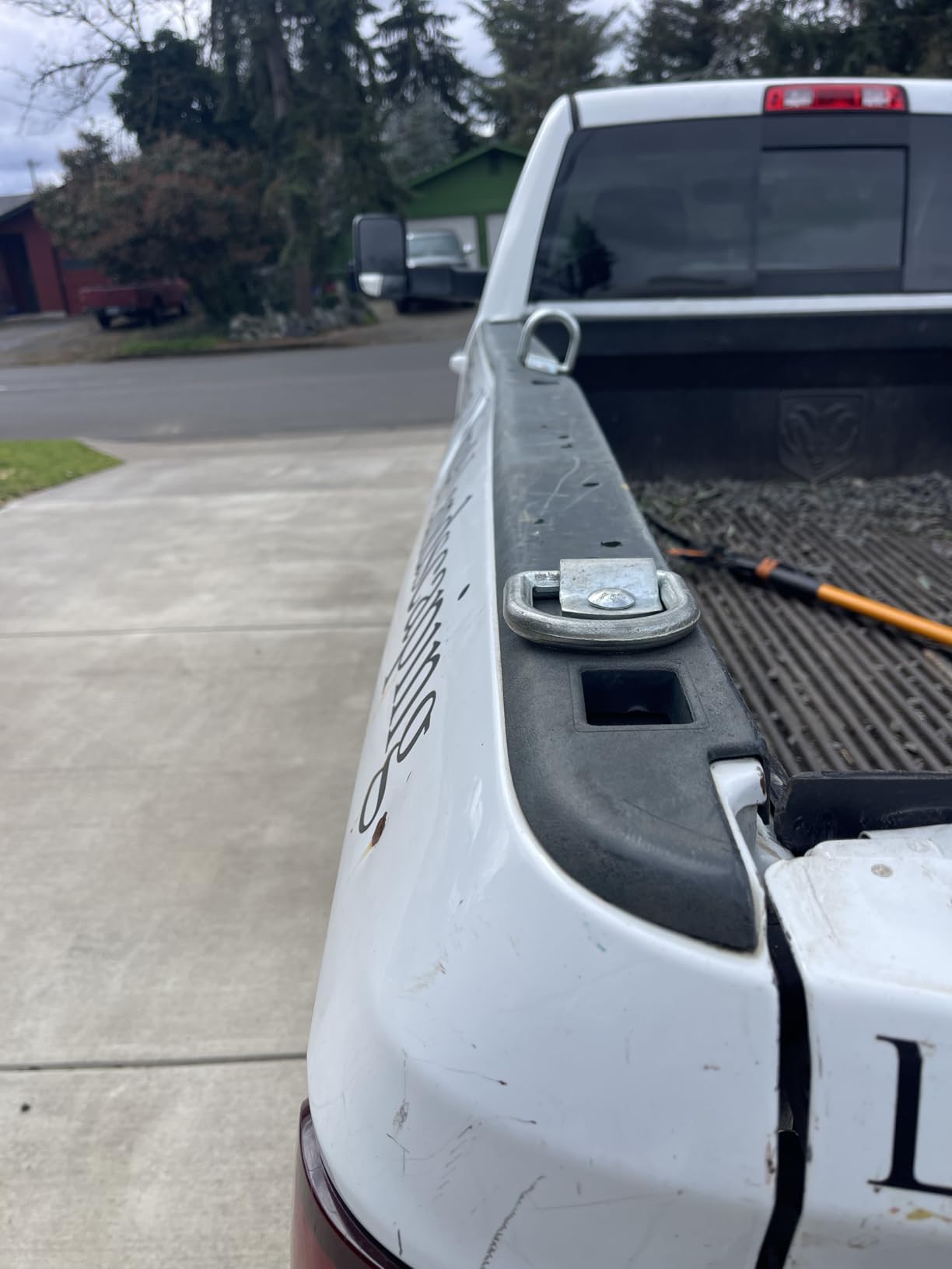 Rhino USA Retractable Ratchet Straps (2-Pack) - 2in x 10ft, 3,033lb, Black | Heavy Duty Auto Self Retracting Tie Downs. For Truck, Cargo Trailer, Motorcycle & UTV, Tangle-Free Storage. Black customer photo 1