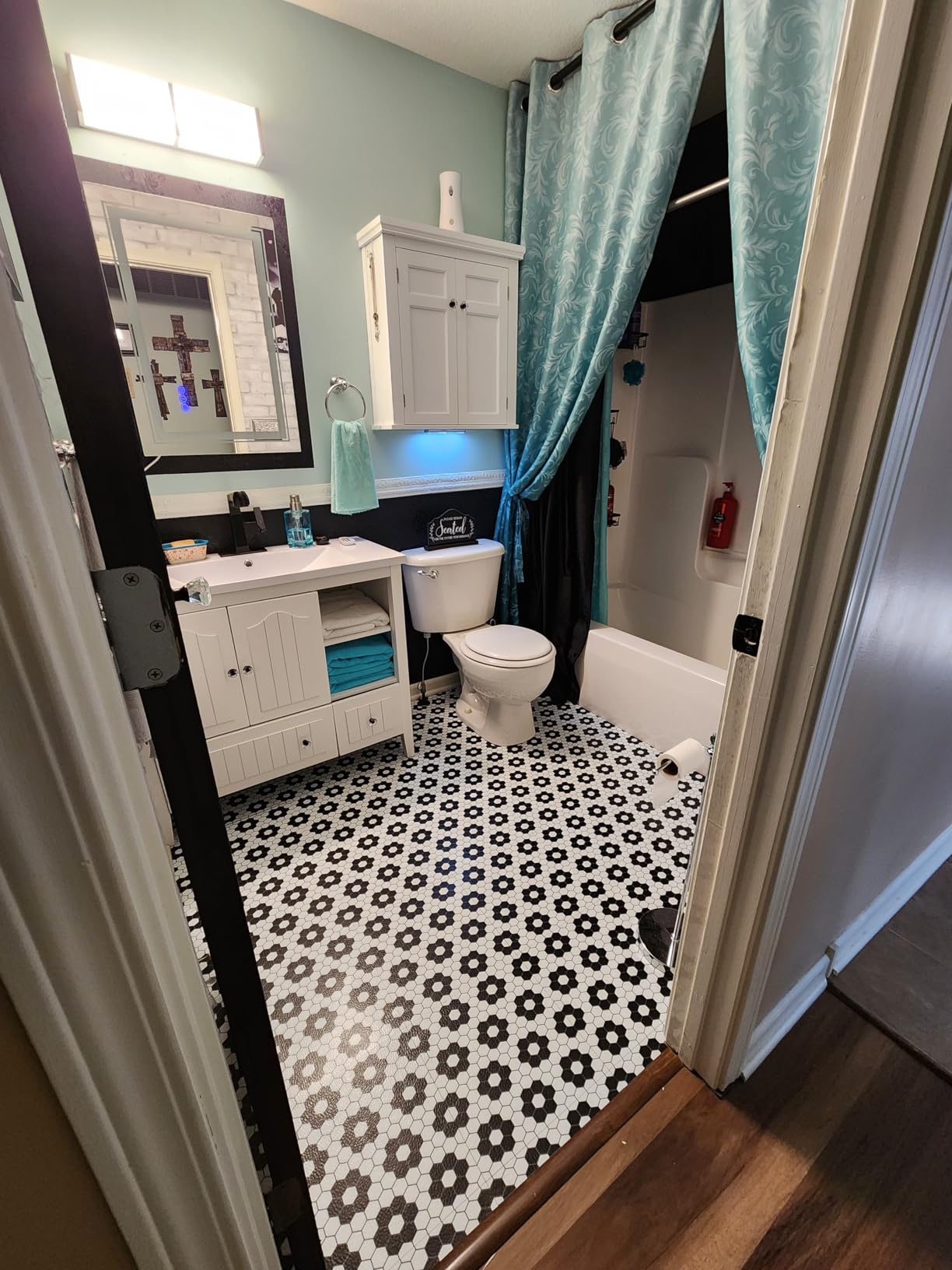 FloorPops Black Biscotto Peel & Stick Floor Tiles, FP3931 customer photo 2