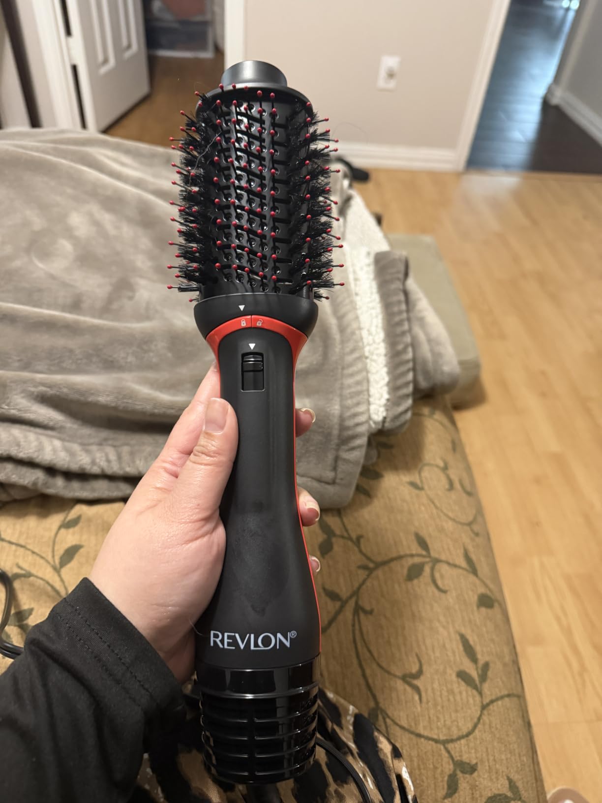 REVLON One-Step Volumizer Plus Hair Dryer and Styler, 2.4 in Barrel, Black customer photo 2