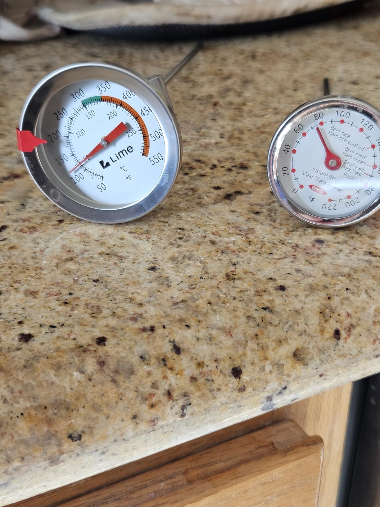 CRAFT911 Candy Thermometer with Pot Clip - Deep Fry Oil Thermometer for Frying and Candle Making (White) customer photo 1