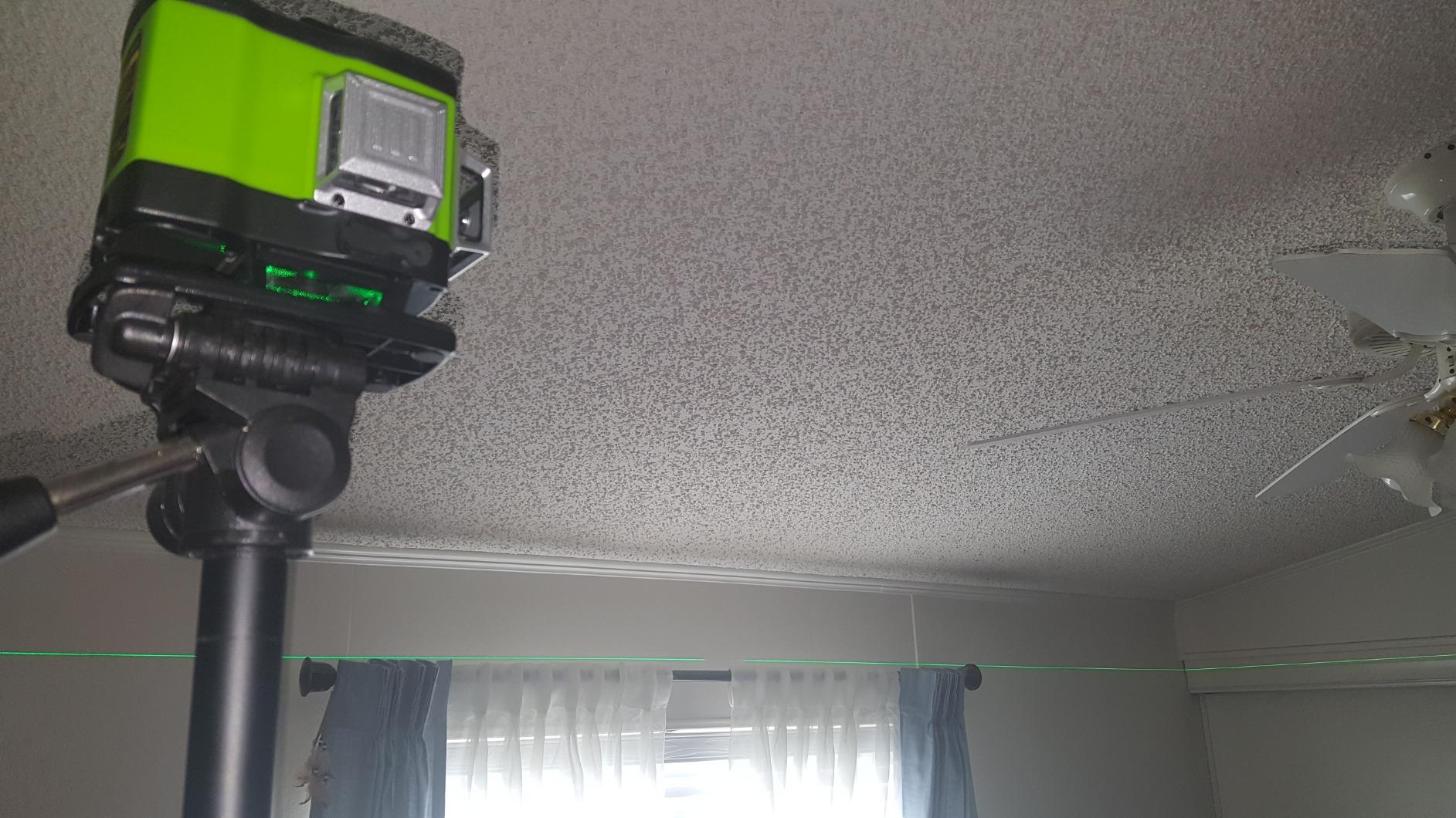 Huepar Laser Level 360 Self Leveling, Rechargeable Green Laser 4x360° Cross Line Lazer Leveler 4D Level Laser Tool for Construction with Two Li-ion Batteries, Magnetic Bracket &Hard Carry Case -LS04CG customer photo 2