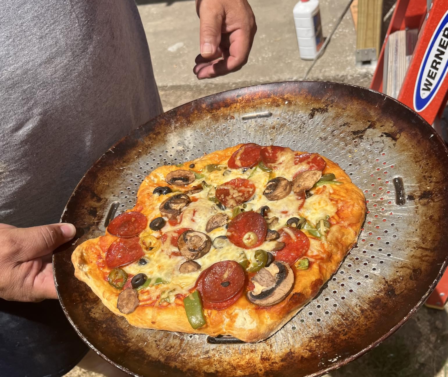 Giantex Wood Fired Pizza Oven with Pizza Stone, Peel, Waterproof Cover, Cooking Grids, Wheels for Outside Camping, Outdoor Backyard Party (64 Inch) customer photo 1