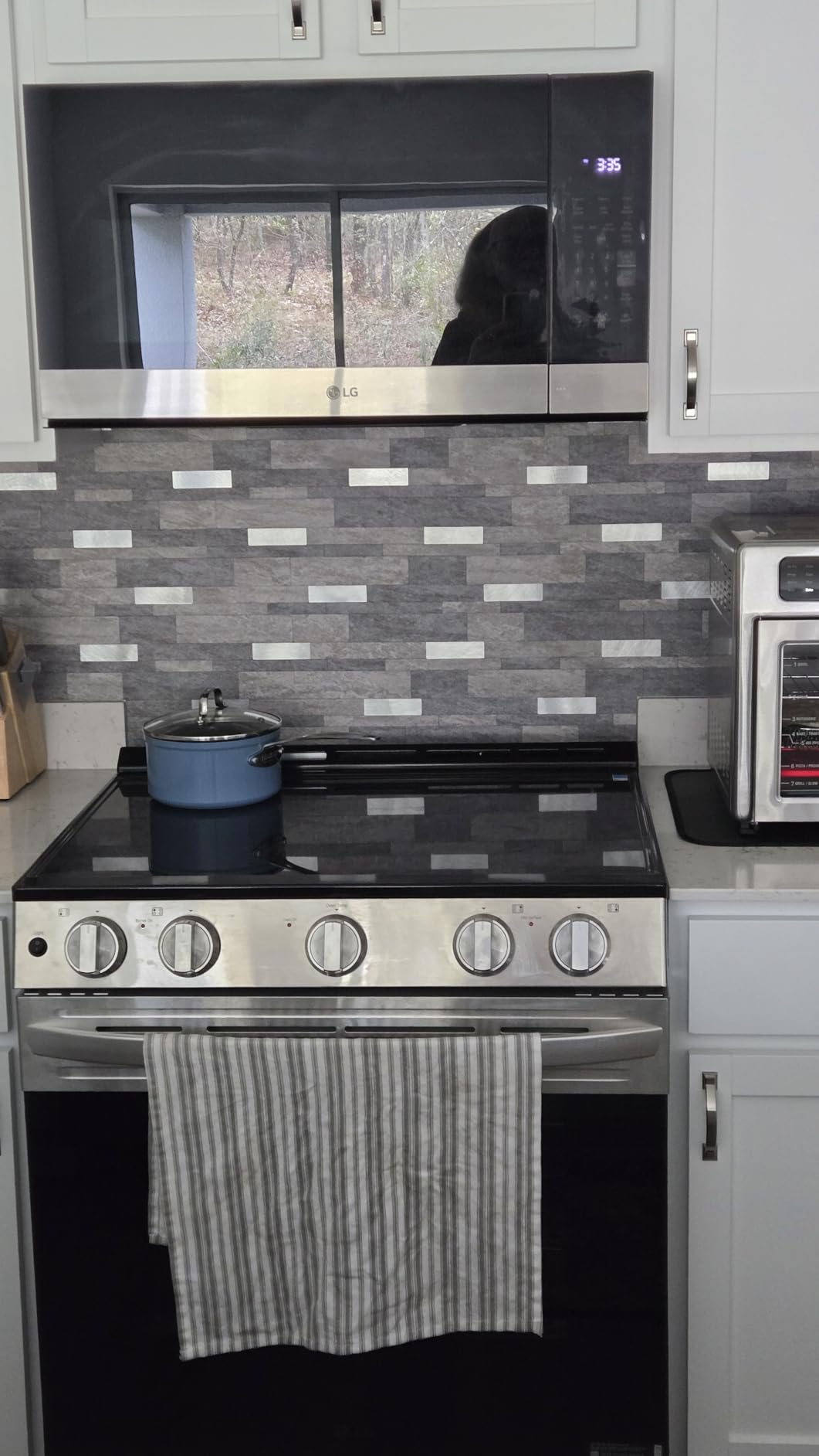 VAOVI Peel and Stick Tile Stone Backsplash for Kitchen Wall(10pcs,Gray) customer photo 1
