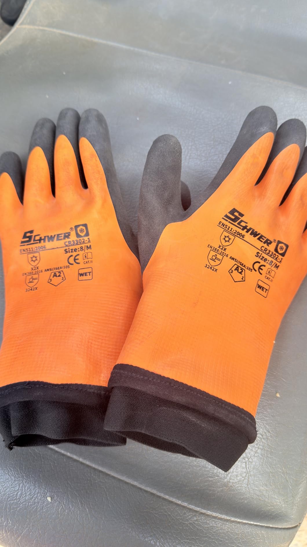 Schwer 2 Pairs 100% Waterproof Winter Work Gloves Latex Coated, CR3302-1, L customer photo 1
