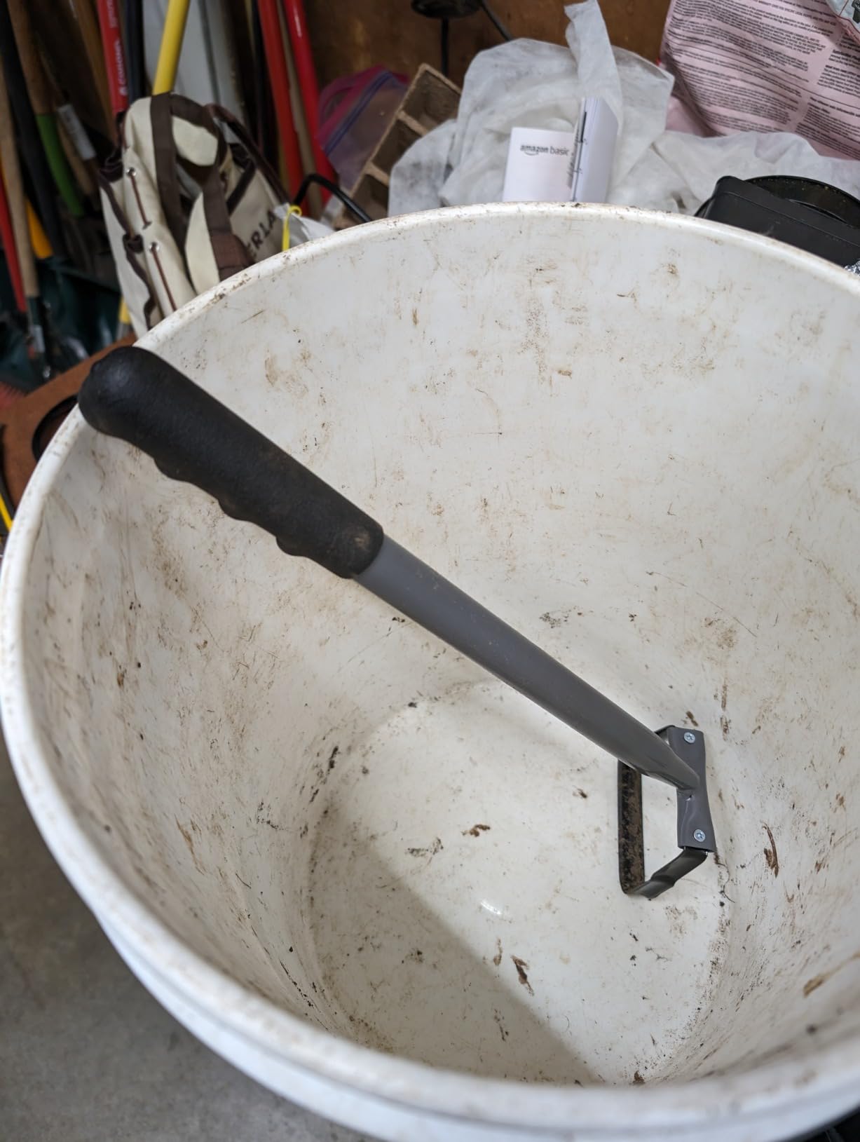Walensee Stirrup Hoe,Garden Hand Scuffle Hoe for Weeding and Soil Loosening customer photo 2
