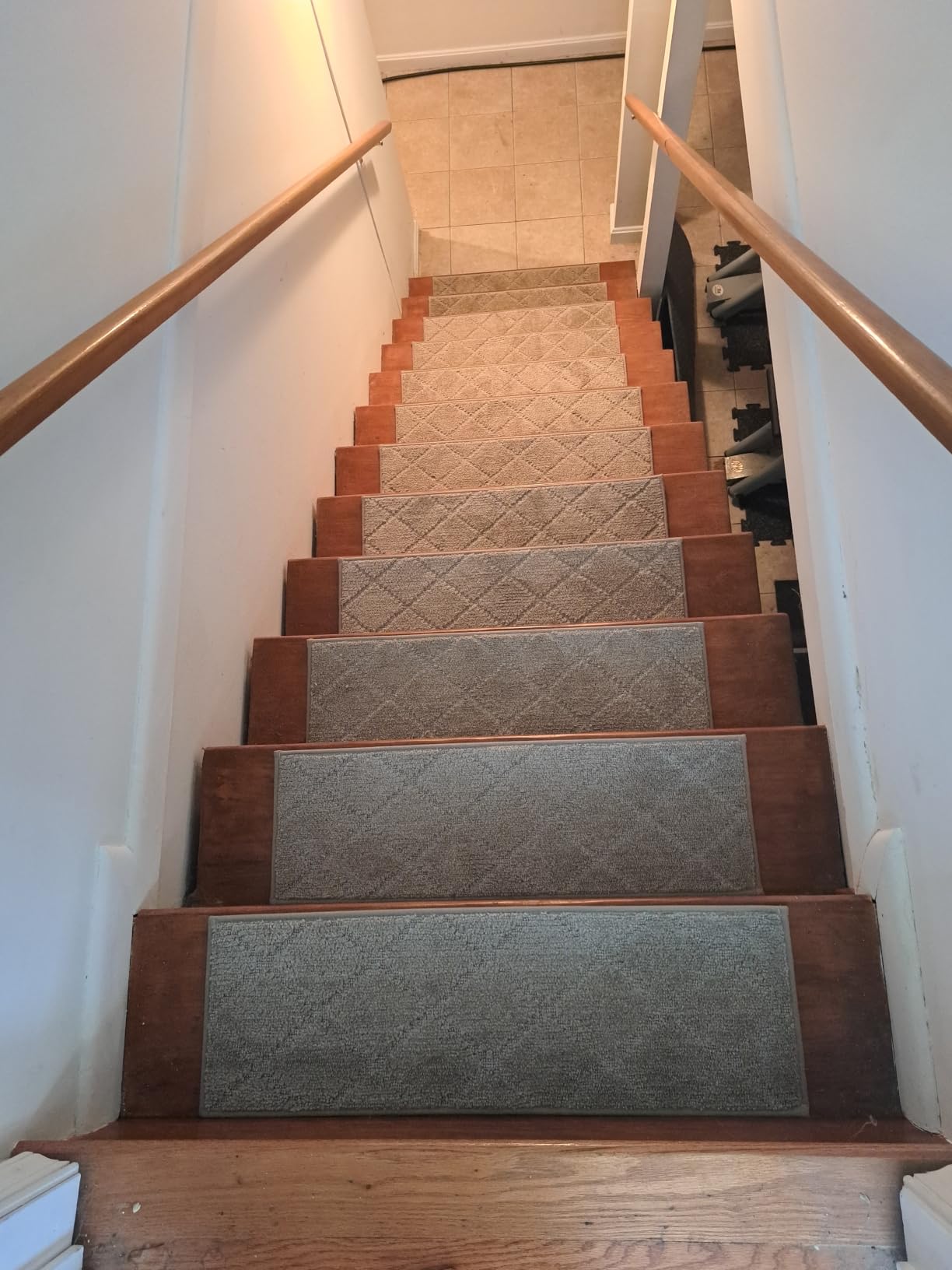 COSY HOMEER Edging Stair Treads Non-Slip Carpet Mat 28inX9in,15pc,Beige customer photo 1