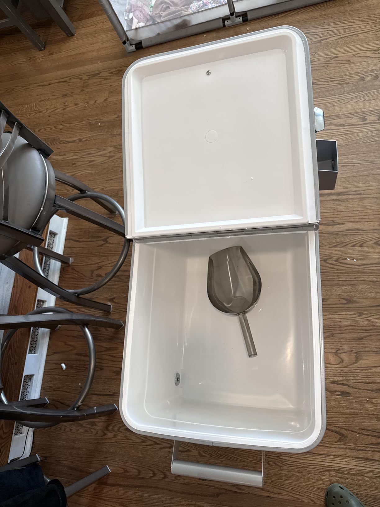 80 Qt Rolling Ice Chest Cooler Cart, Stand Up Cooler Trolley customer photo 1