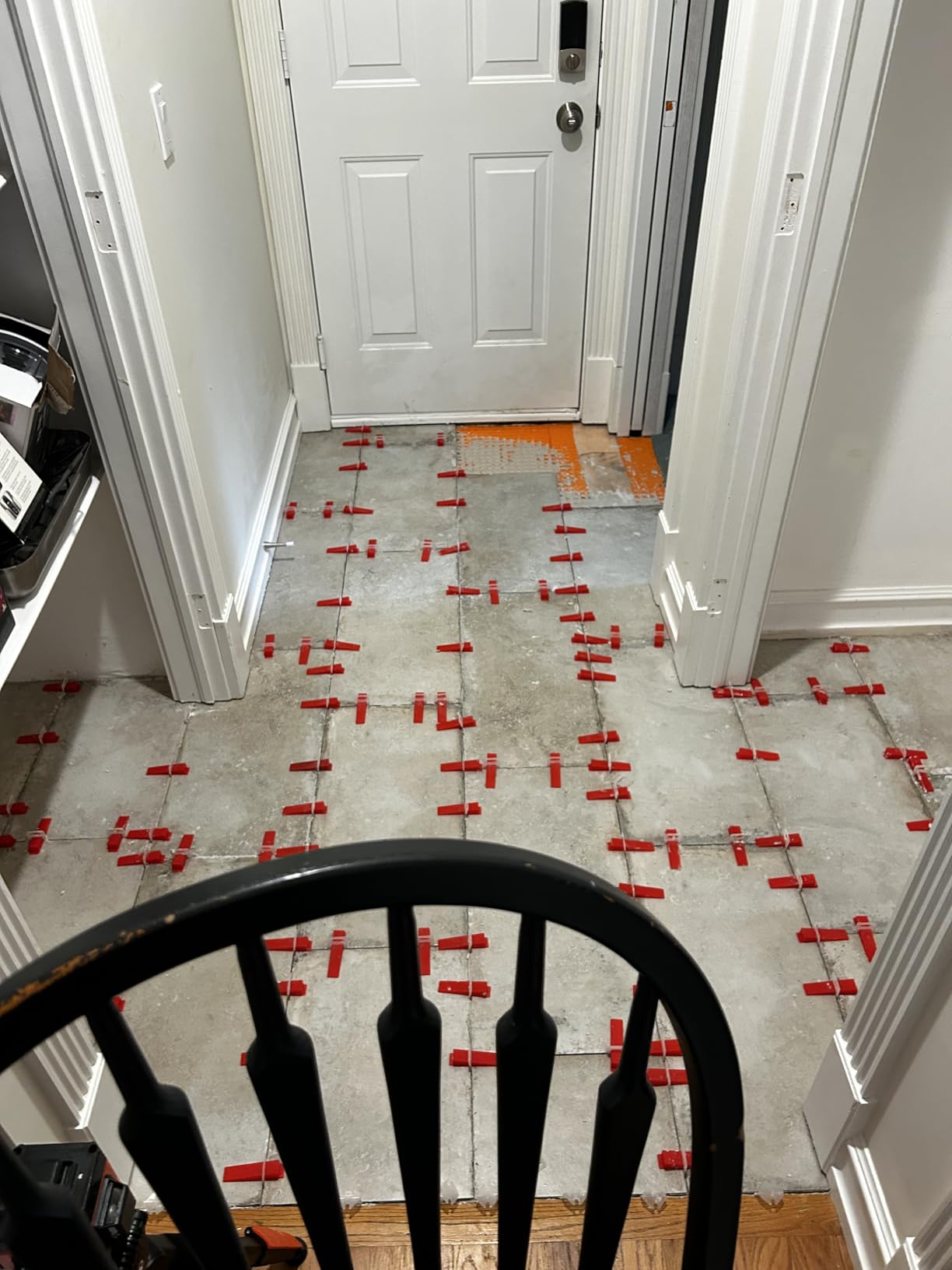 Tile Leveling System 1/8”Kit, 600pcs Tile Leveler Spacers Clips+200pcs Reusable Wedges+1pc Tile Pliers for Wall/Floor Tile Adjustment, Tile Leveler Tool Set for Tile & Stone Installation(1/8