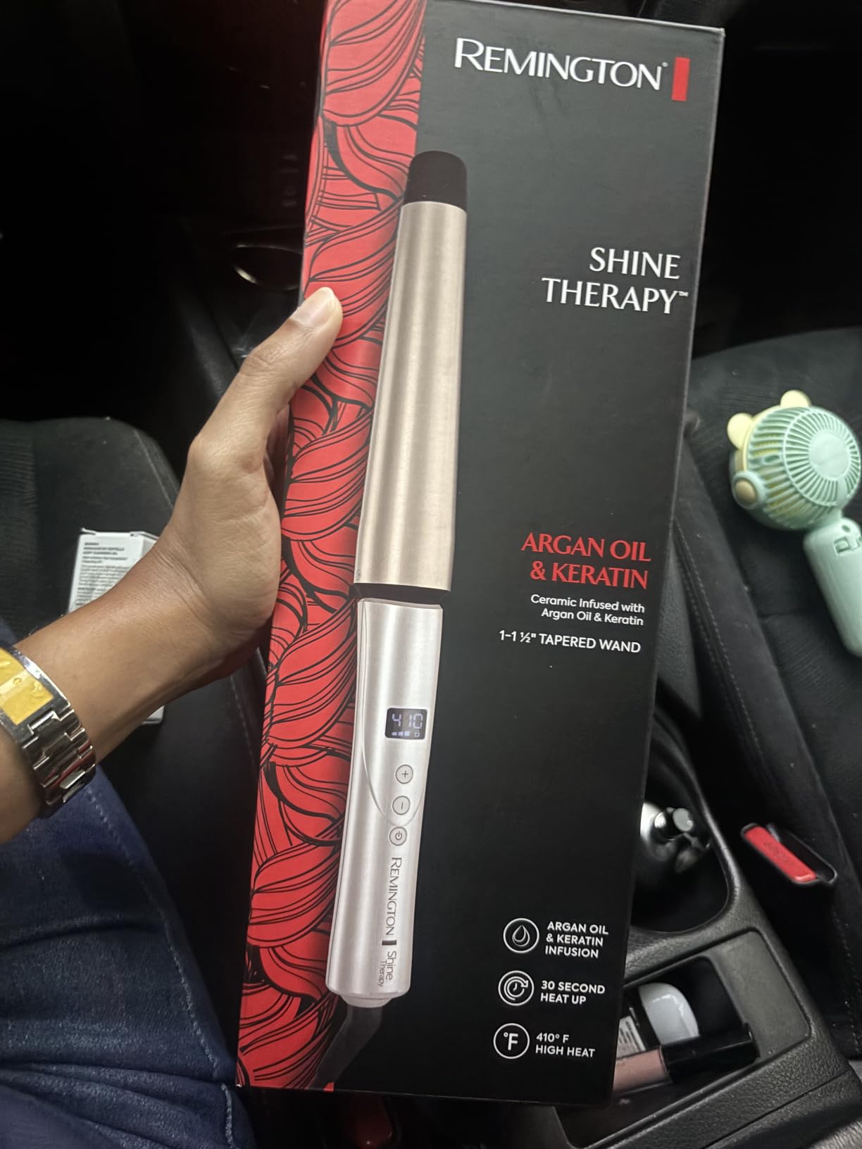 Remington Shine Therapy Argan Oil & Keratin Infused ½-1 Inch Tapered Curling Wand for Natural Curls, Includes Heat Glove customer photo 2
