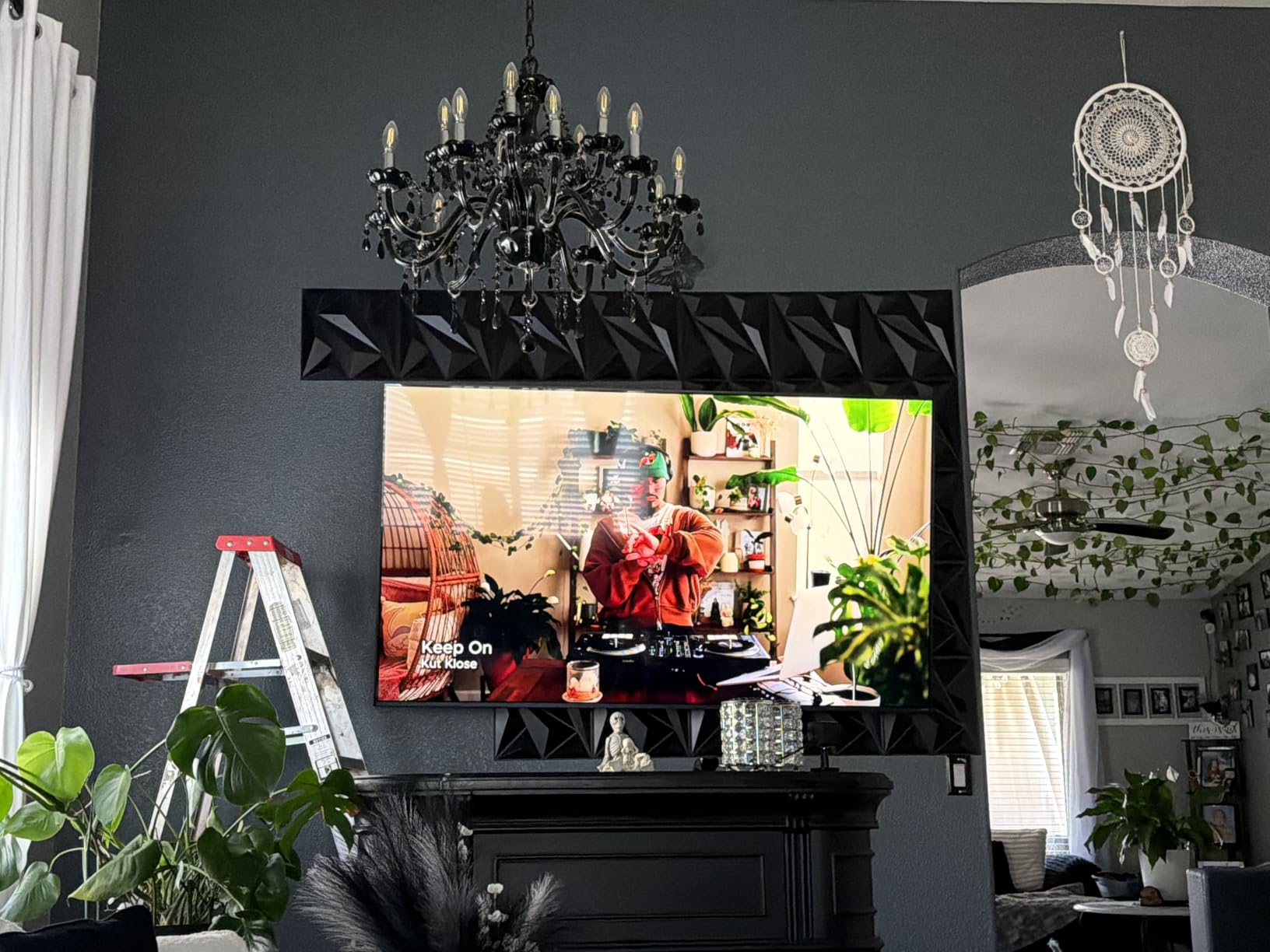 Art3dwallpanels 33 Pack 3D Wall Panels Diamond, Black, 12''x12'' customer photo 1