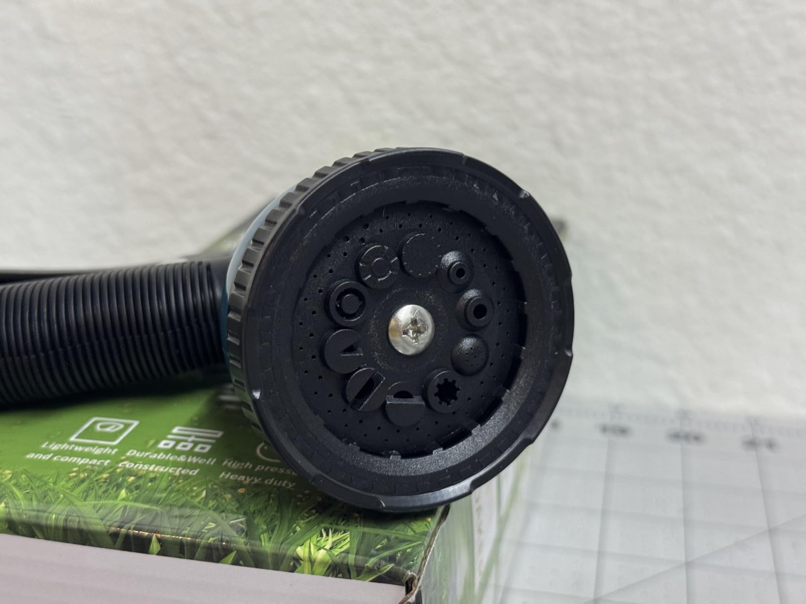 Besiter Garden Hose Nozzle Sprayer: 2 Pack 10 Watering Patterns Spray Nozzles Heavy Duty Hose Head Hose Attachment customer photo 2