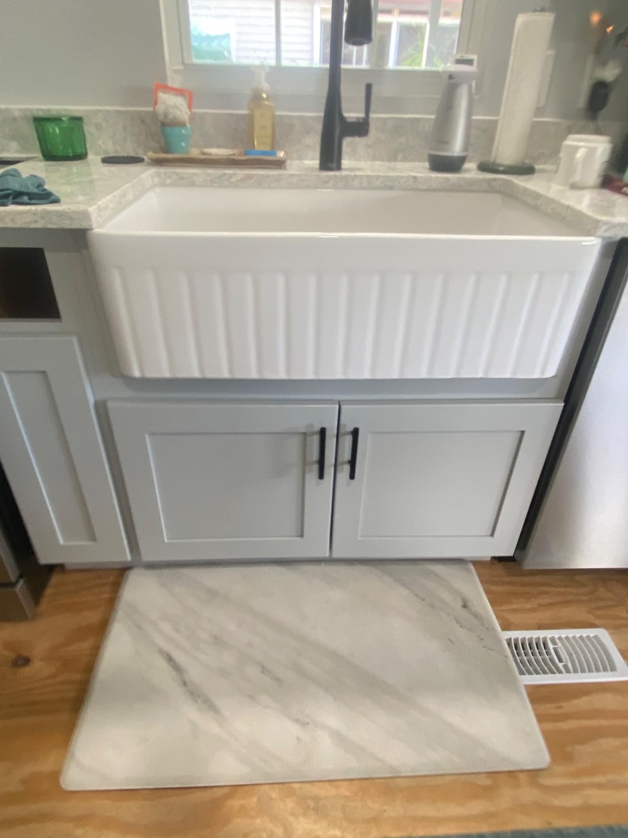 DeerValley White Farmhouse Sink Apron Front Farm Kitchen Sink 33 inch customer photo 2