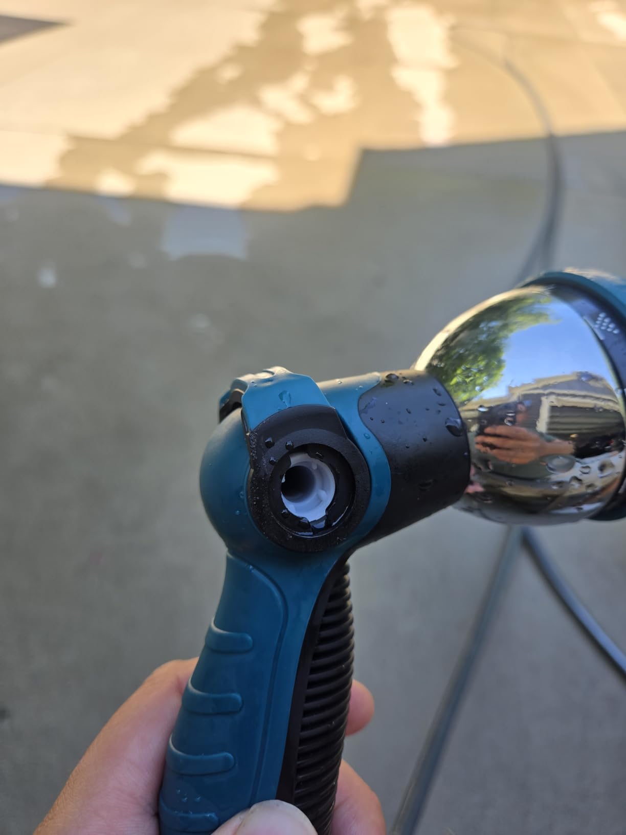 Hose Nozzle [Blue] Heavy Duty Hose Sprayer With 10 Adjustable Watering Patterns. Thumb Control Design, Comfortable Ergonomic Grip, Garden Hose Nozzle for Watering Plants & Lawns/Fun showers/Cleaning customer photo 2