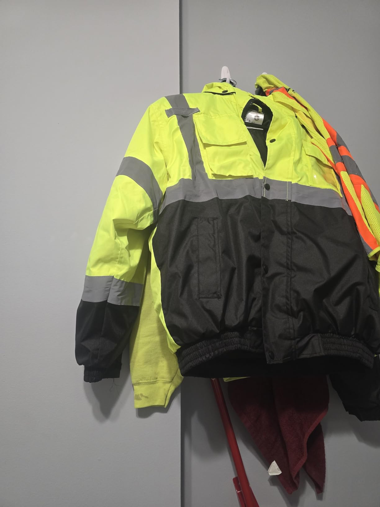 SKSAFETY Hi Vis Safety Bomber Jacket for Men, High Visibility Winter Coat customer photo 1