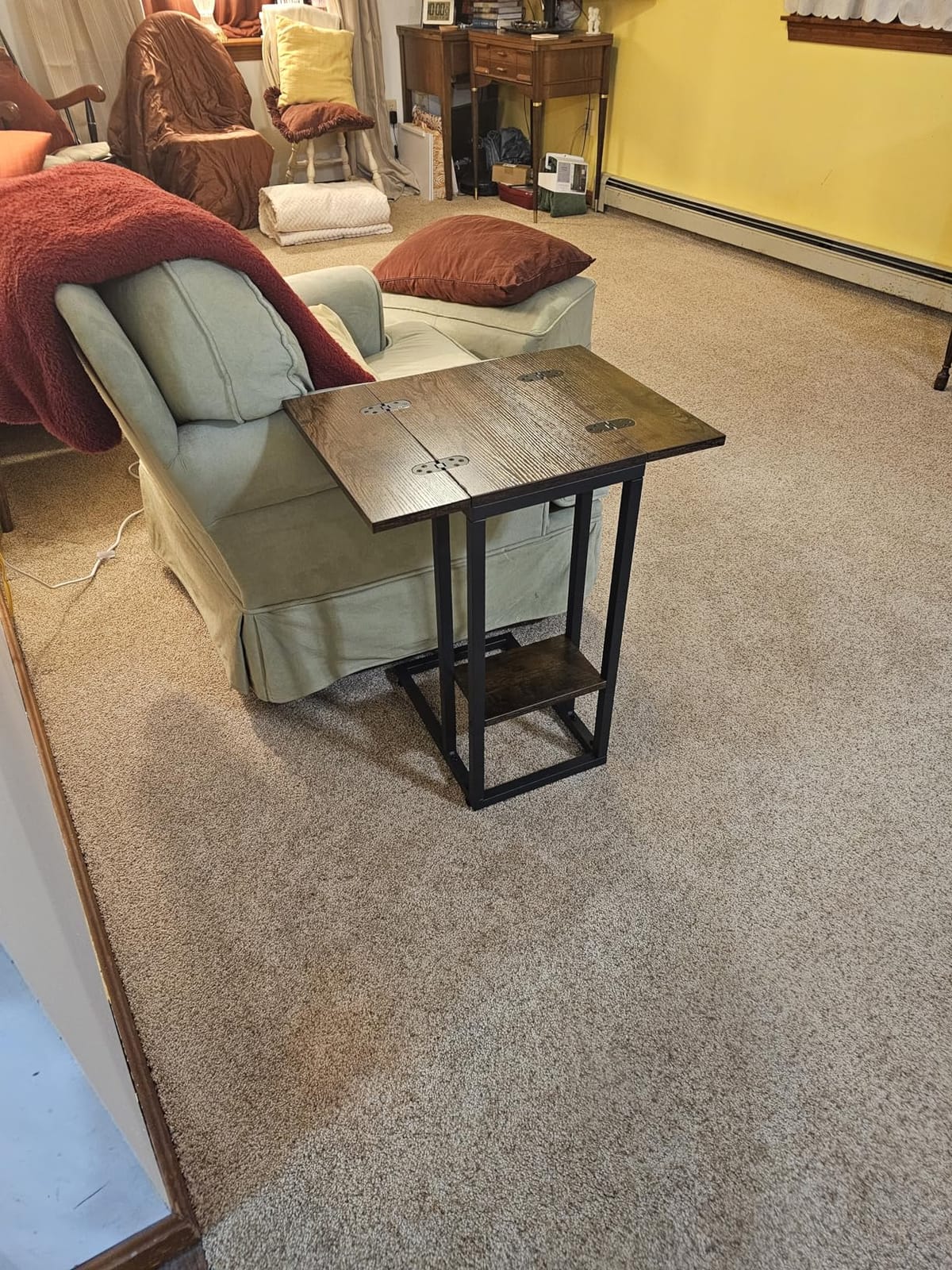 HOOBRO Foldable C Shaped End Table, C Shaped Side Table with Storage Shelf, Slide Under Couch Table for Sofa, Small Spaces, for Living Room, Bedroom, Easy Assembly, Rustic Brown BF29SF01 customer photo 2