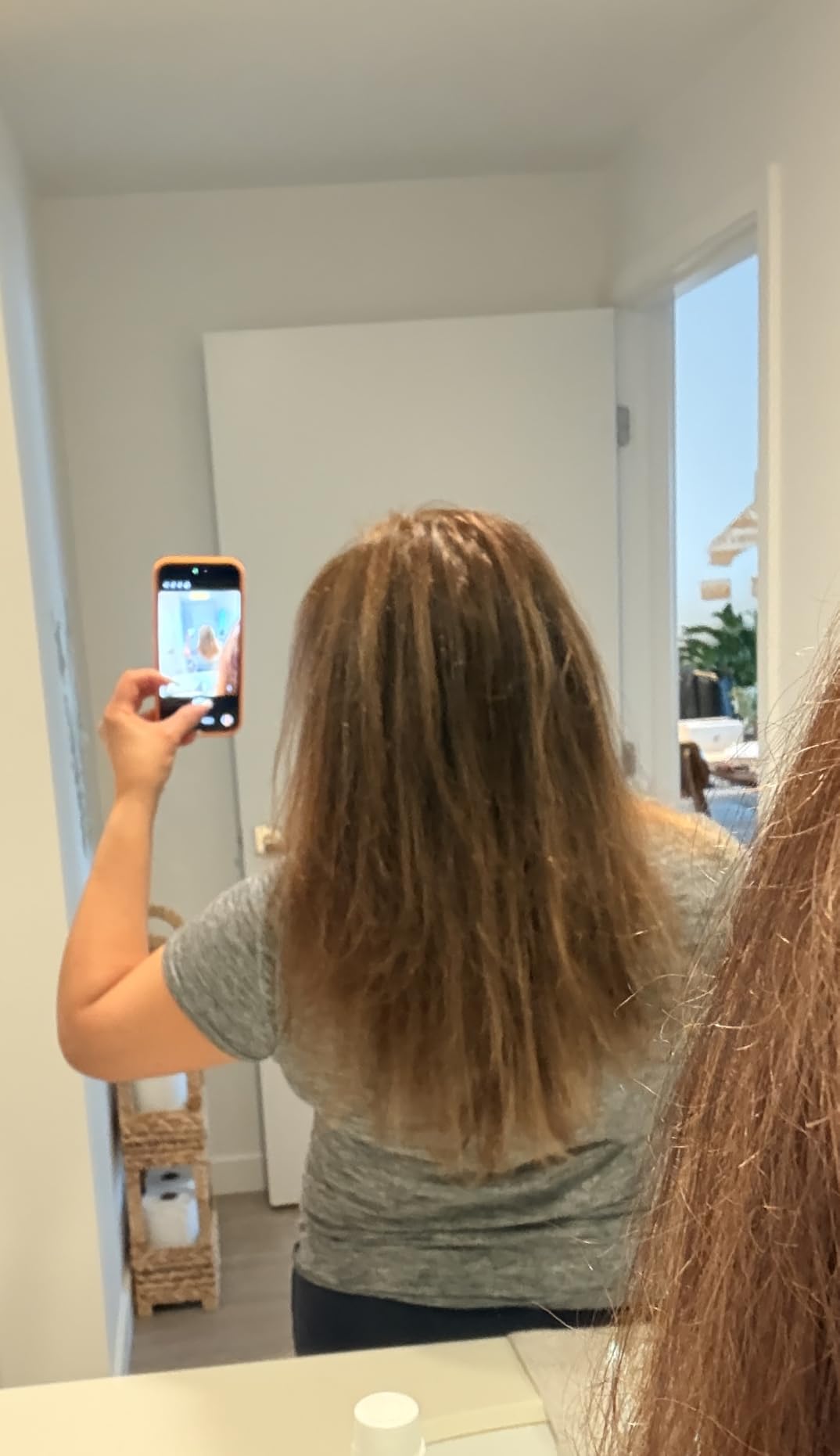 L'ANGE HAIR Le Volume 2-in-1 Titanium Blow Dryer Brush | Frizz Control Blowout Hair Dryer Brush for Drying and Styling | Volumizing Hot Air Styler for All Hairstyles | Oval Barrel | Blush - 60mm customer photo 1