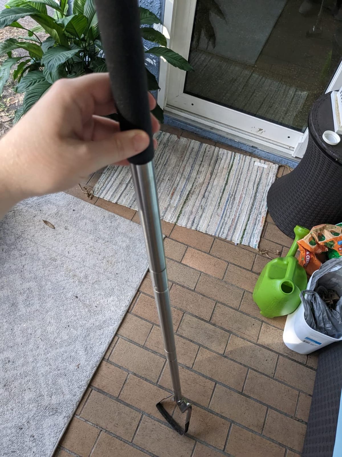 BARAYSTUS Garden Hoe, 55.9 Inch Long Handle Weeding Tool customer photo 1