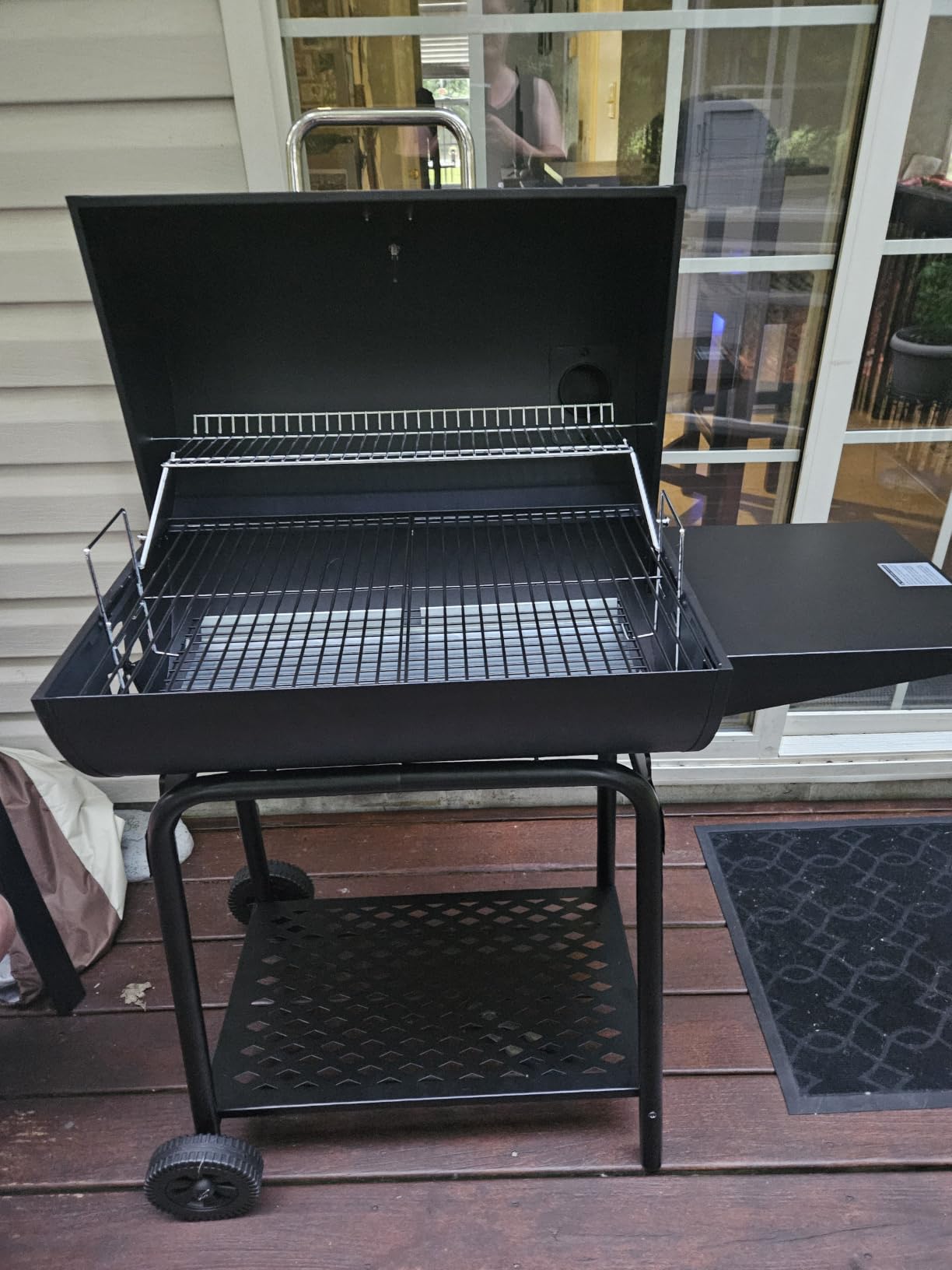 Royal Gourmet CC1830 28 Inch Barrel Charcoal Grill with Warming Rack customer photo 2