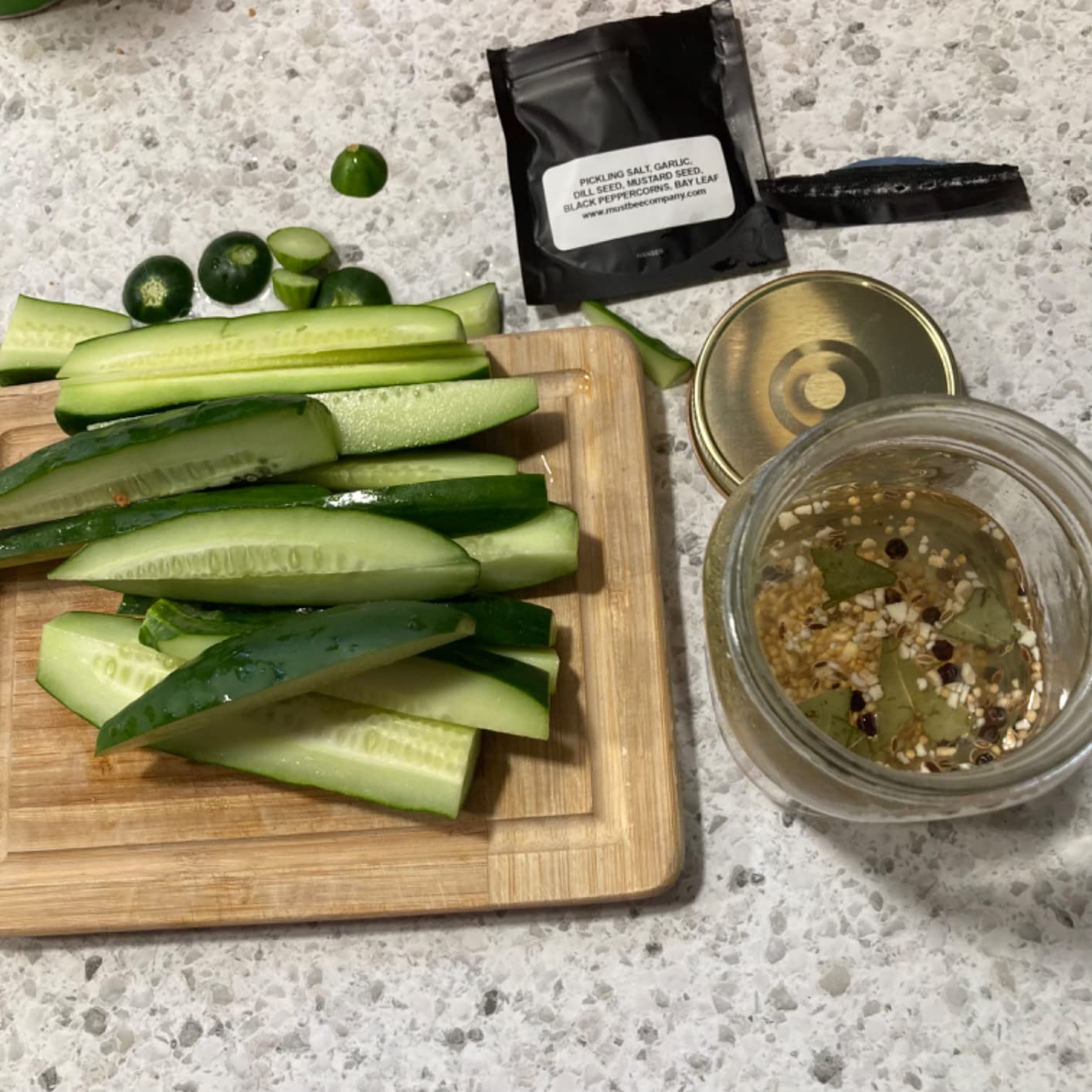 The Gourmet Pickle Kit -Must Bee Company– DIY Pickling Set with Reusable Glass Jars, Spices & Step-by-Step Guide – Fermentation Kit for Homemade Dill Pickles customer photo 2