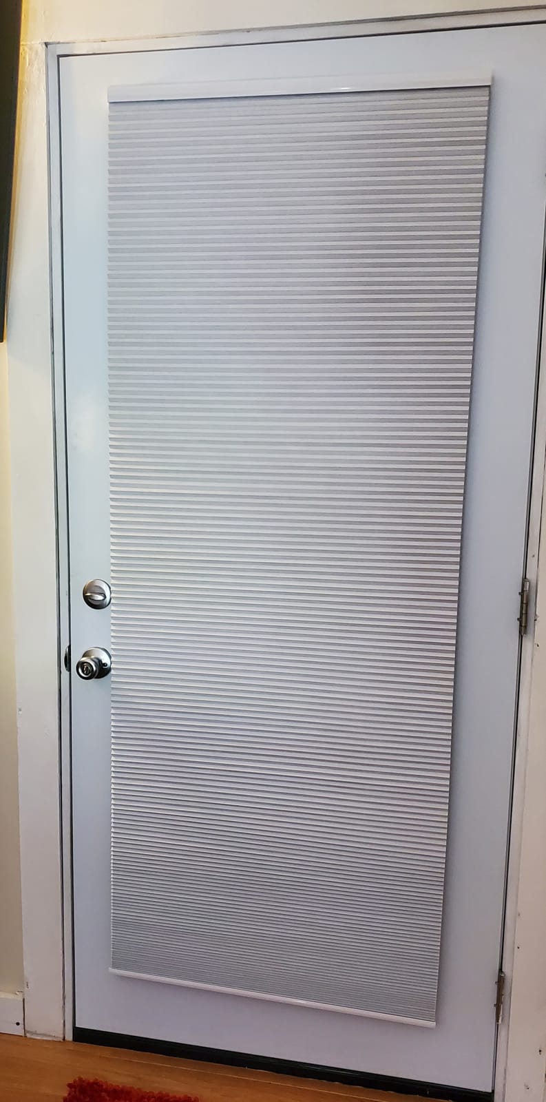 Blackout Cordless Cellular Shades for Windows,Honeycomb Blinds with Thermal Insulation,UV Protection,Child Safe,Privacy Light Control,Easy to Install,Custom Size,White. customer photo 2