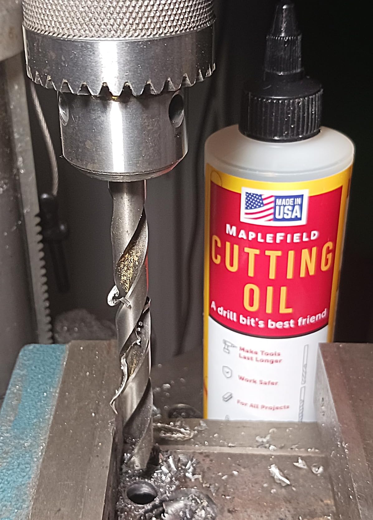 Maplefield Thread Cutting Oil for Drilling Metal - Precision Machine Cutting Fluid for Metal Drilling & Milling - Drill Bit Oil - Tapping Fluid - Made in USA - 8oz customer photo 2