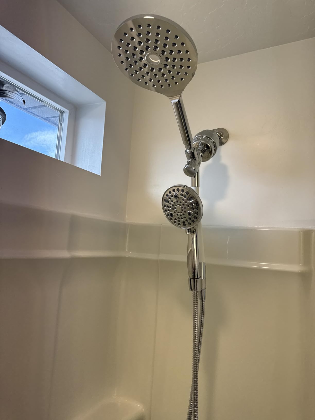 MakeFit Dual Handheld Shower Head Combo, 2-in-1 Rain Shower Heads System 8 Inch Rainfall Shower Head and 10 Modes High Pressure Hand Held Showerhead with Built-in Power Wash customer photo 1