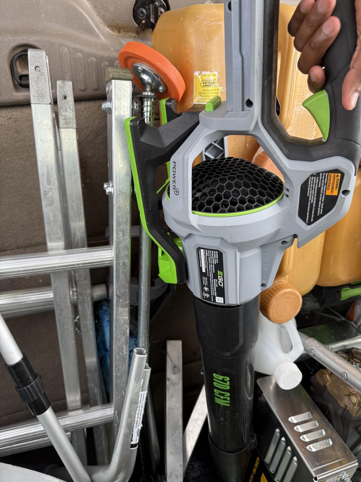 EGO POWER+ Cordless Electric Leaf Blower, 670 CFM, with Battery - LB6703 customer photo 2