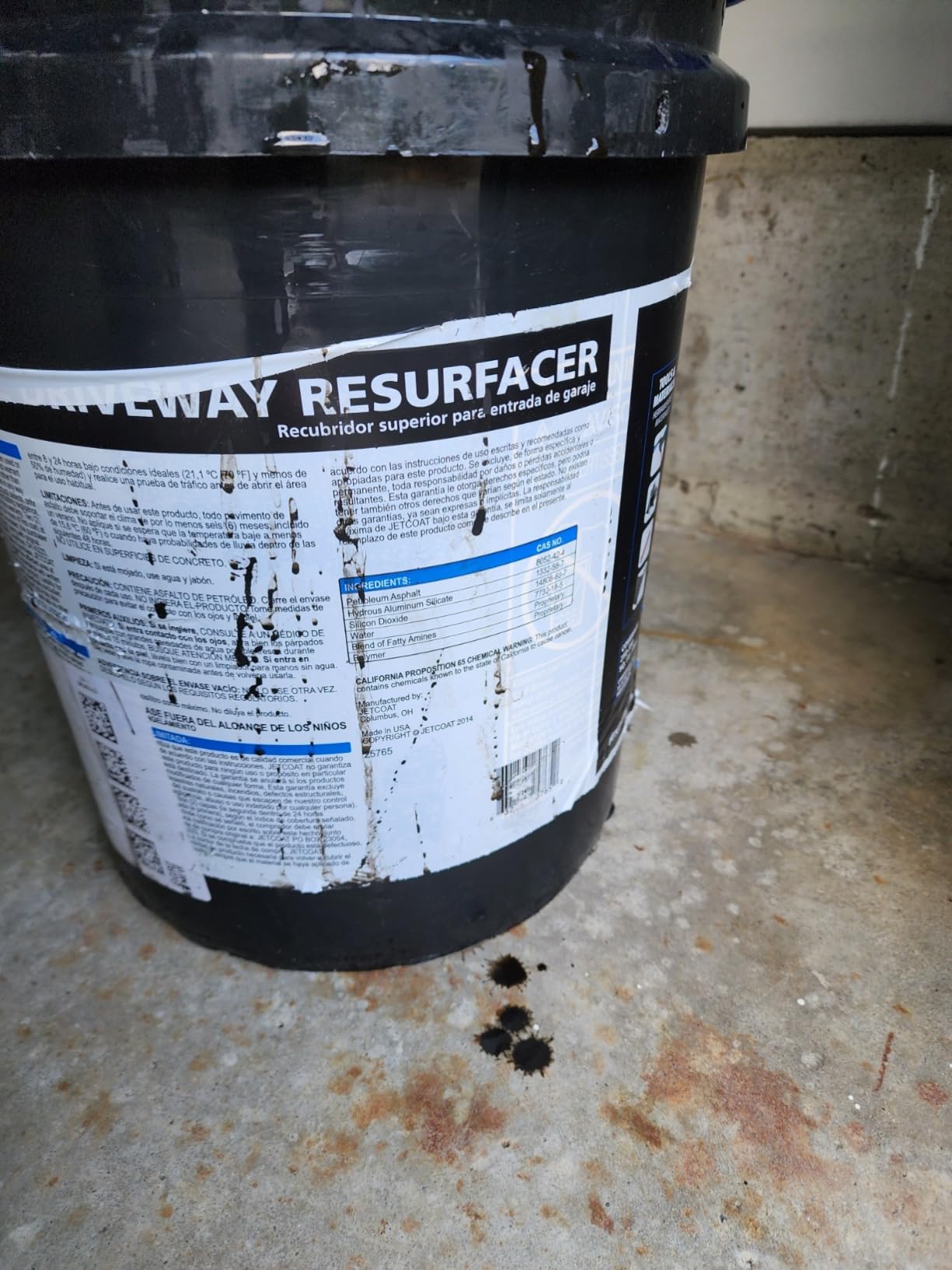 Jetcoat 8-Year Ultra Driveway Filler & Sealer, Protects and Renews Asphalt Pavement, Fast & Easy to Apply for Long Term Protection, Black (4.75 Gal.) customer photo 1
