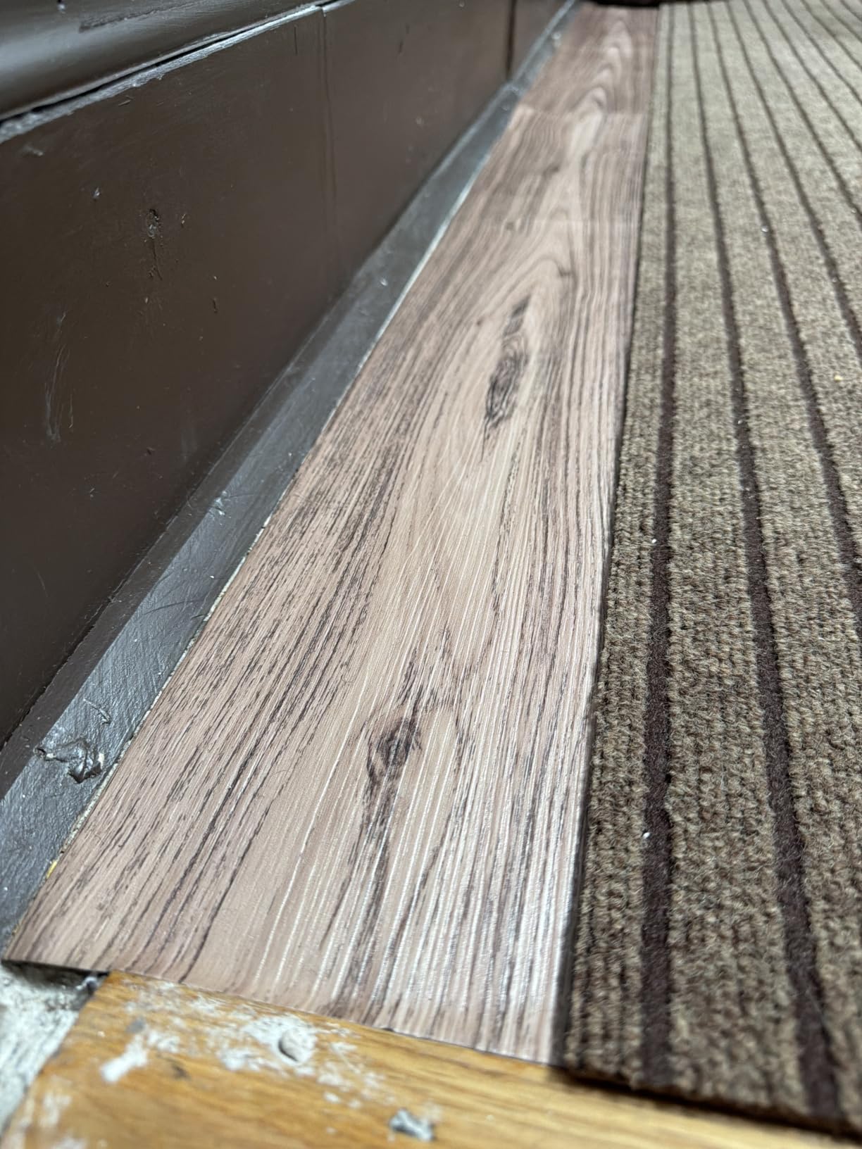 Lareko Peel and Stick Floor Tile, Waterproof Vinyl Plank Flooring customer photo 2
