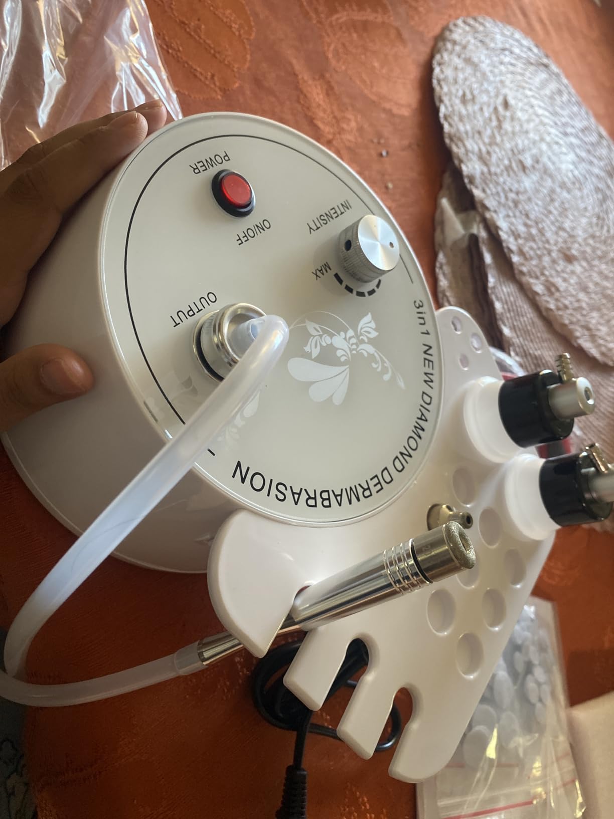 3 in 1 Diamond Microdermabrasion Machine, Professional Microdermabrasion Device with Vacuum Spray, Beauty Facial Skin Care Dermabrasion Equipment for Salon Personal Home Use customer photo 2