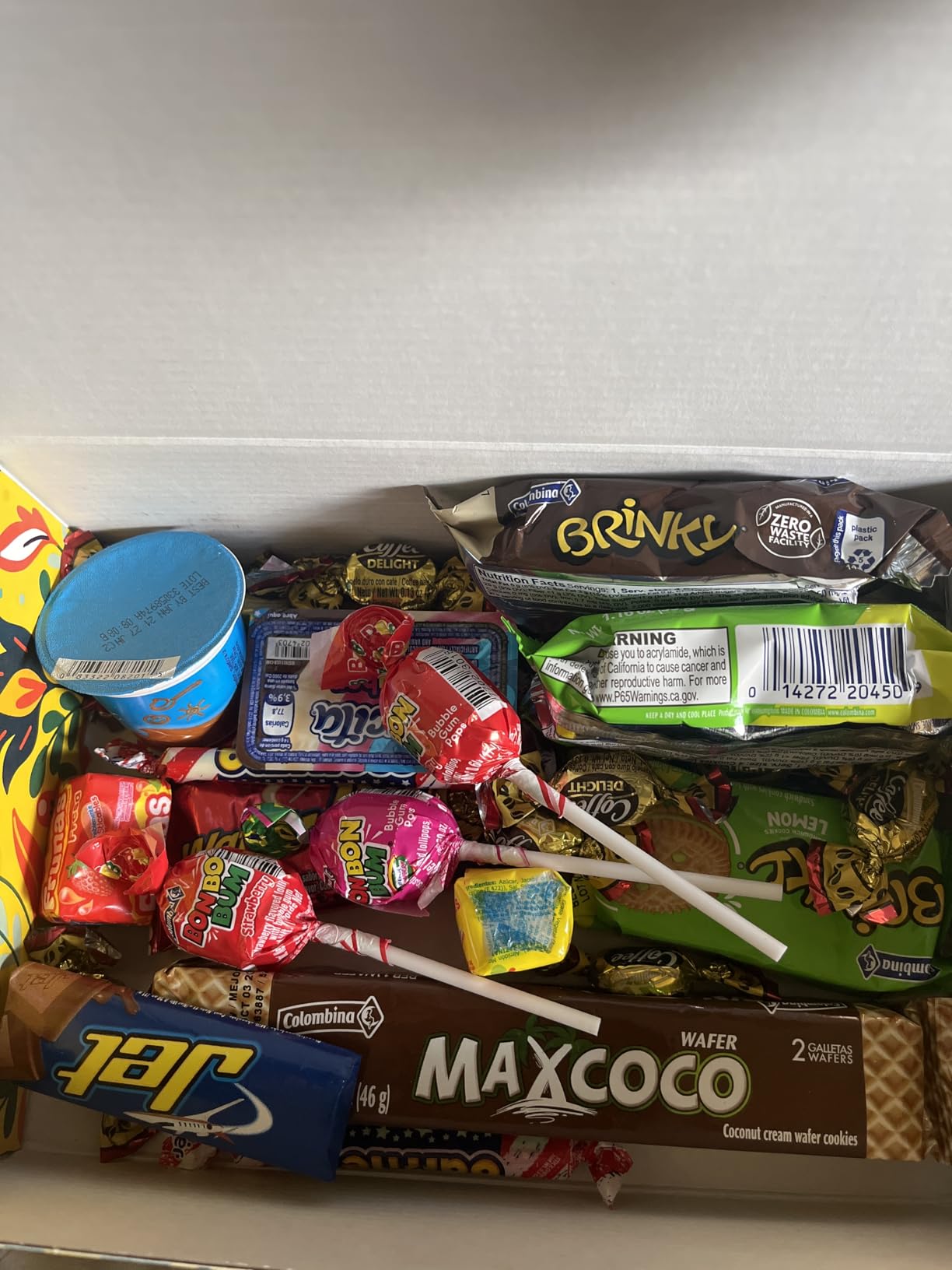 Gigi Delight Colombian Candy Box, 35 Pcs Assorted Snacks & Sweets Gift Pack customer photo 2
