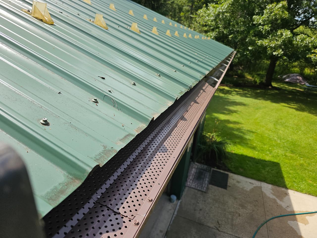 Standard Gutter Guards, 5 Inch, 200 FT, Aluminum, Royal Brown customer photo 2