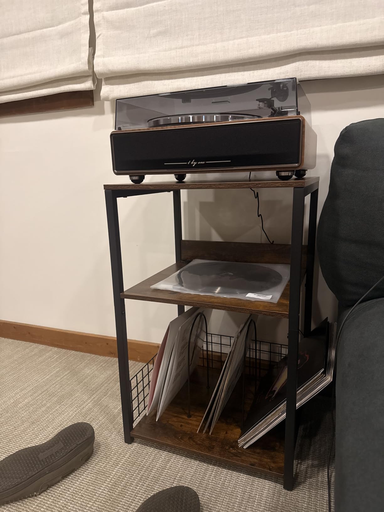 LELELINKY 3 Tier End Table,Record Player Stand with Storage Up to 100 Albums,Turntable Stand for Vinyl,Brown Records Shelf for Living Room Bedroom customer photo 1