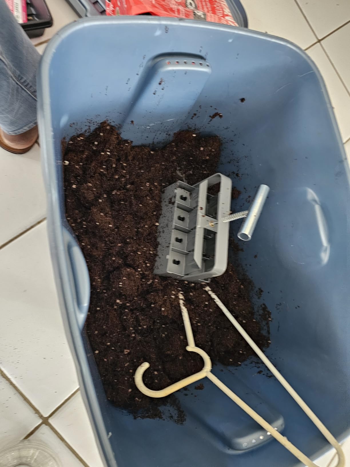 BlumWay Soil Blocker, 8 Cell 2 inch Soil Block Maker for Seed Starting customer photo 1