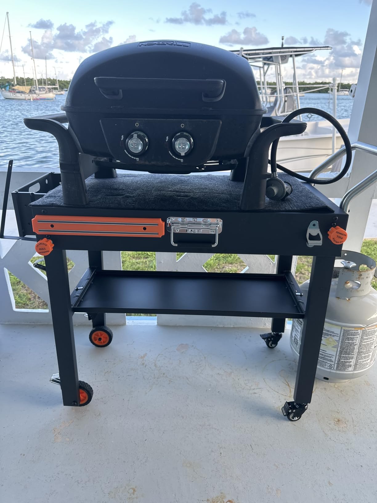 Portable Outdoor Grill Table, Folding Grill Cart with Wheels customer photo 1
